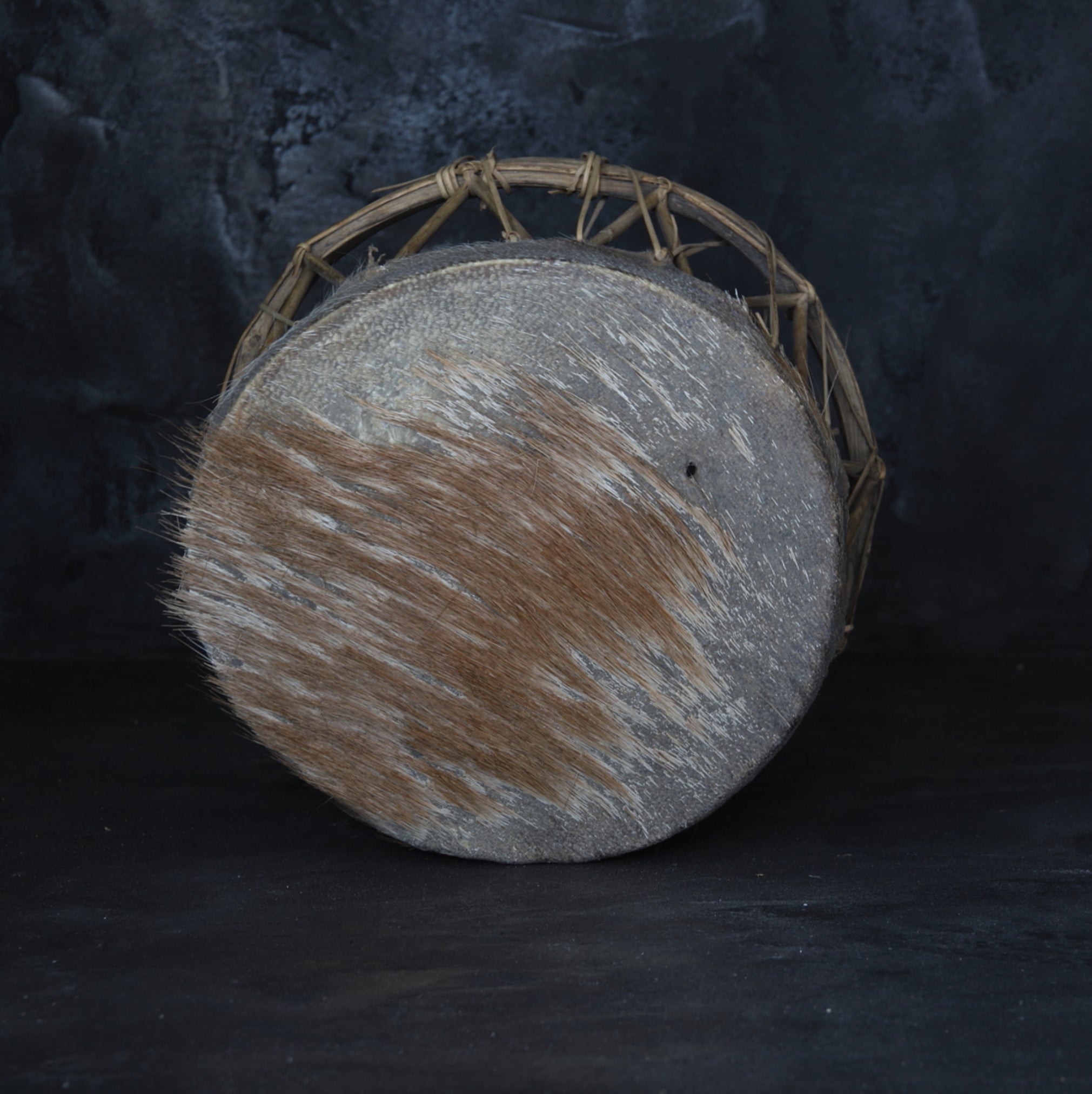 TABURETE BAJO DE BAMBÚ TEJIDO, Yao, d4, Edad Moderna Temprana(Siglos XVI–XIX)