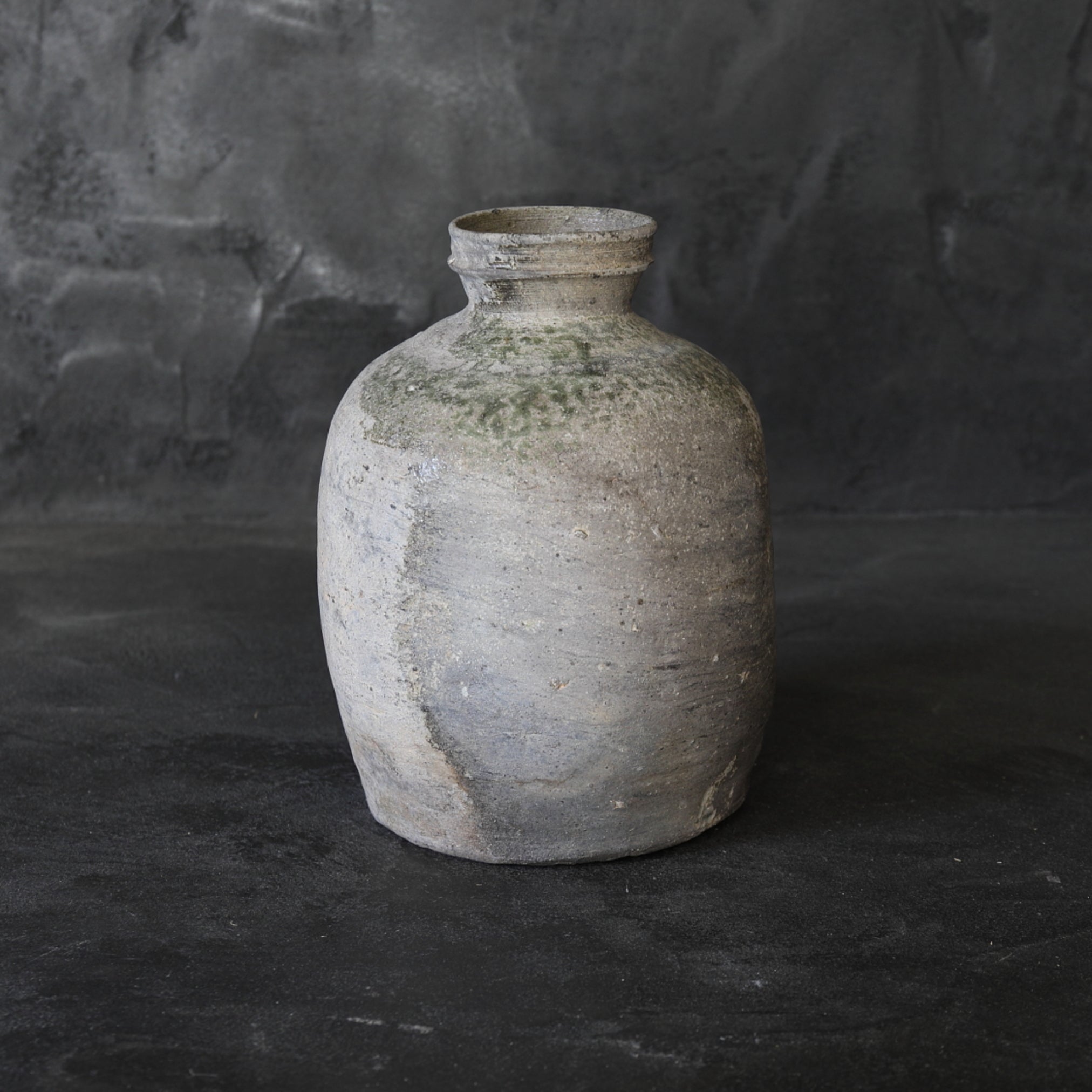 JARRA PEQUEÑA, Cerámica Sue / Uzukumaru, vidriado ceniza, Período Kofun(250–581 d. C.)
