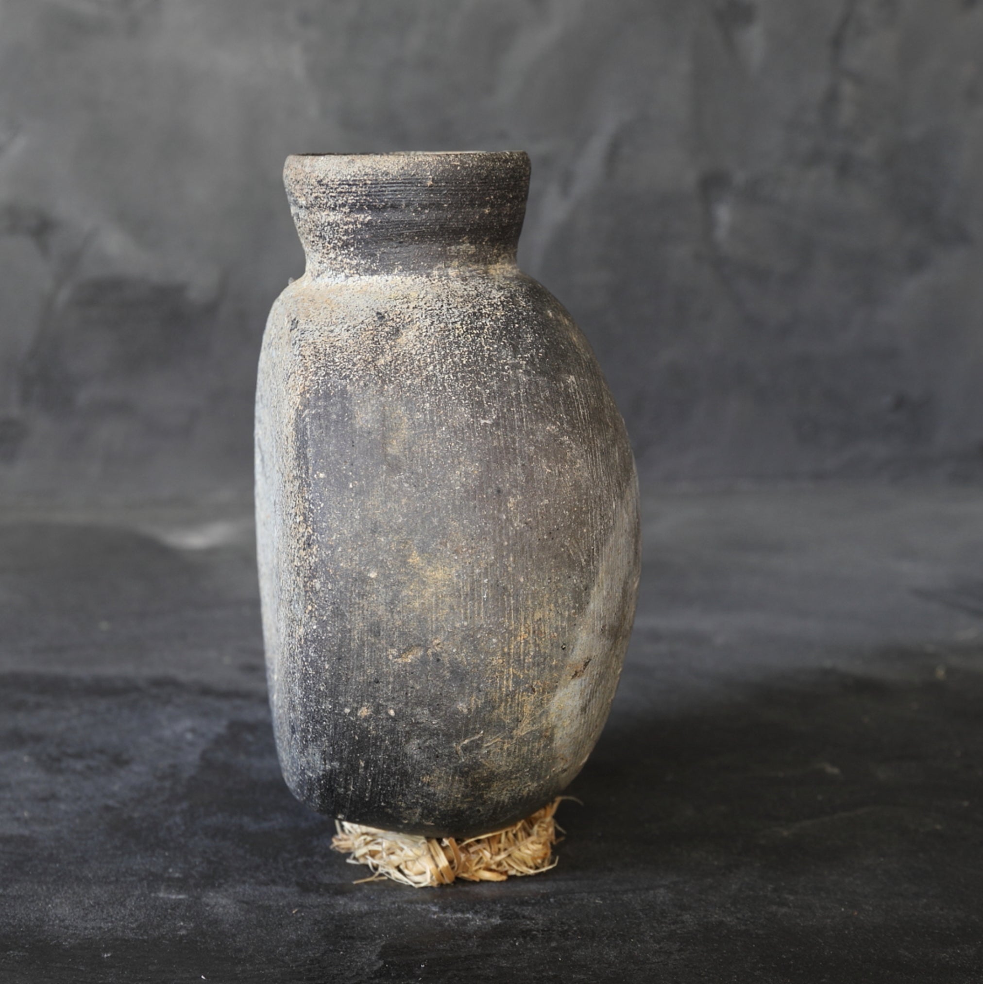 BOTELLA CON ASA, Cerámica Sue, c, Período Kofun(250–581 d. C.)