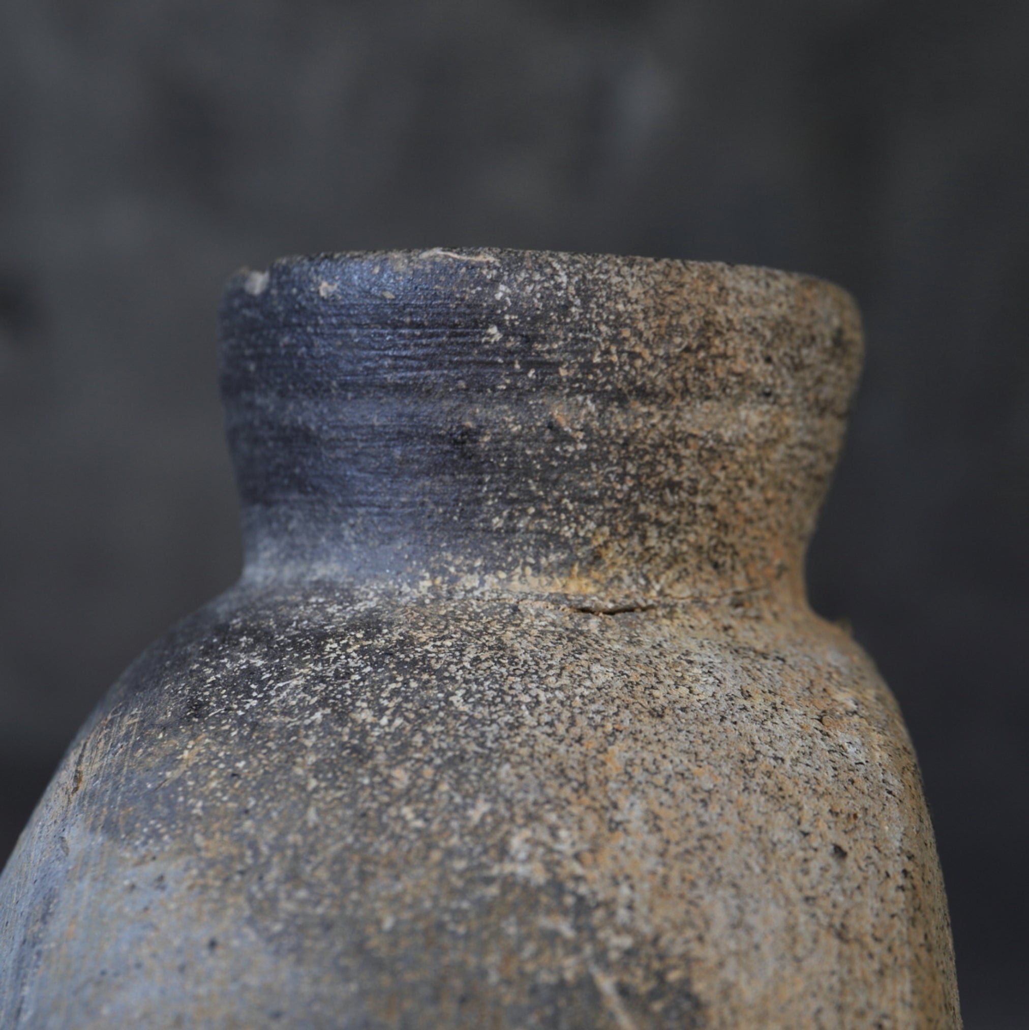 BOTELLA CON ASA, Cerámica Sue, c, Período Kofun(250–581 d. C.)