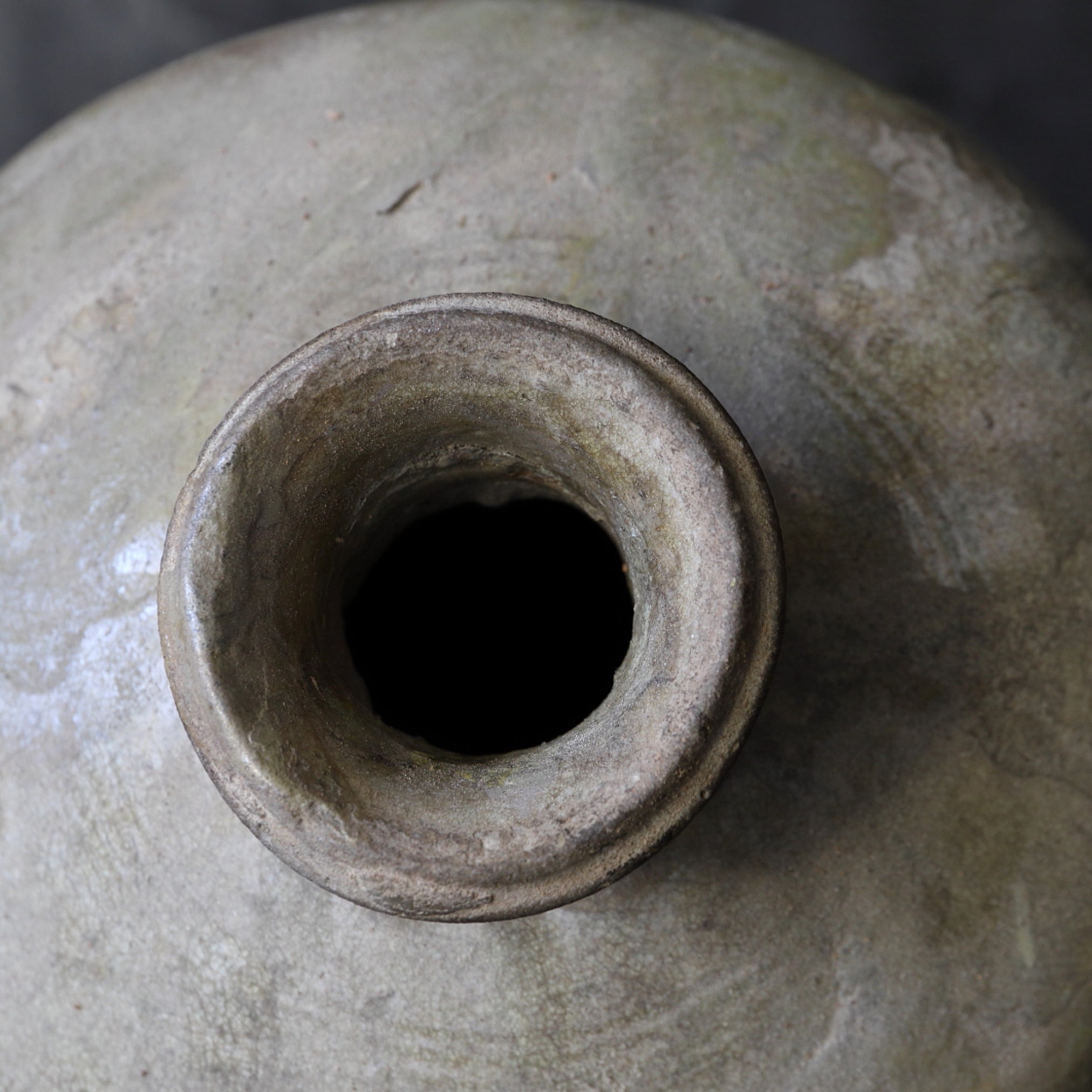 HEISHI, Ko-Seto, ascheglasiert, Kamakura-Zeit(1185–1333 n. Chr.)