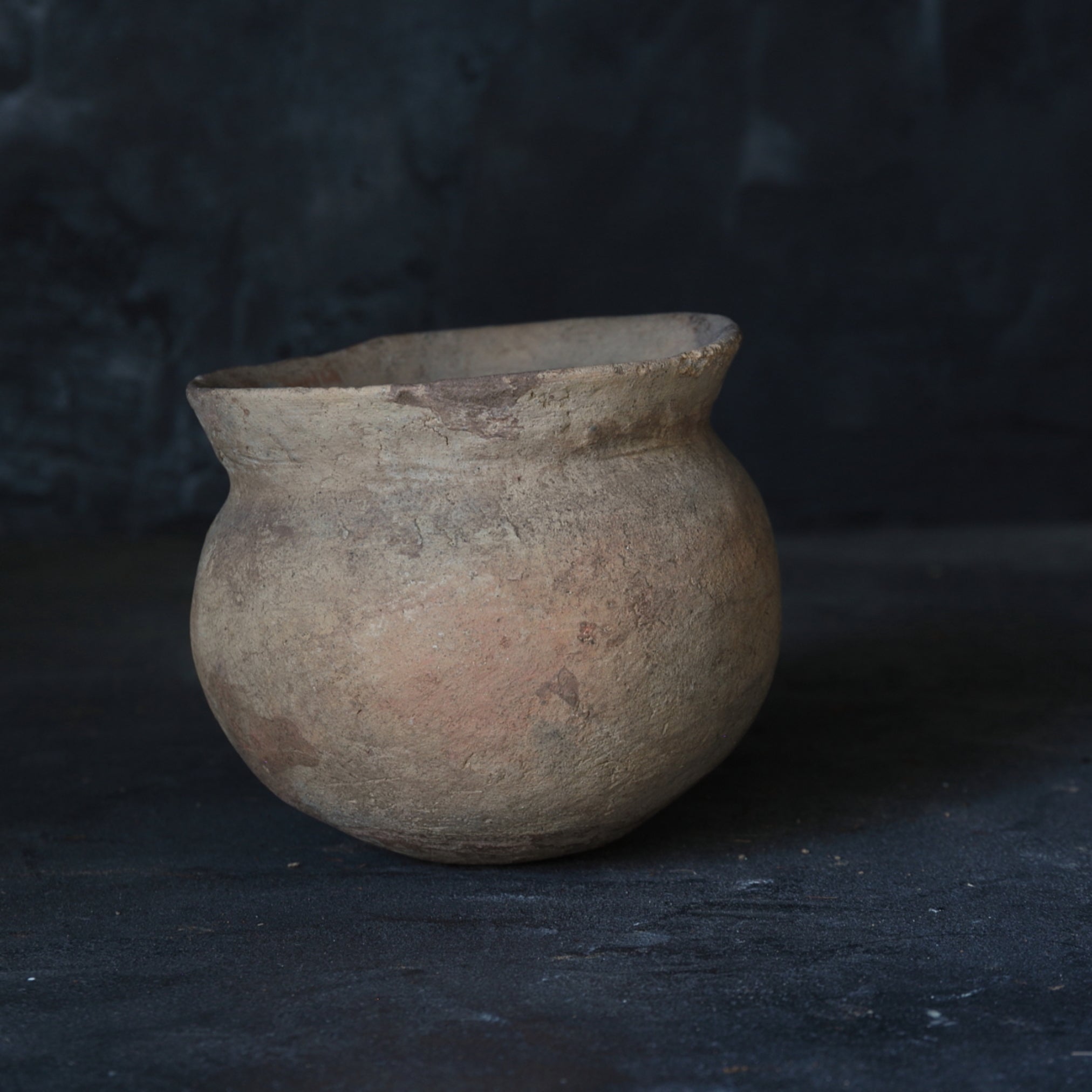 TINAJA DE BOCA ANCHA, Loza, Haji Ware, Período Kofun(250–581 d. C.)