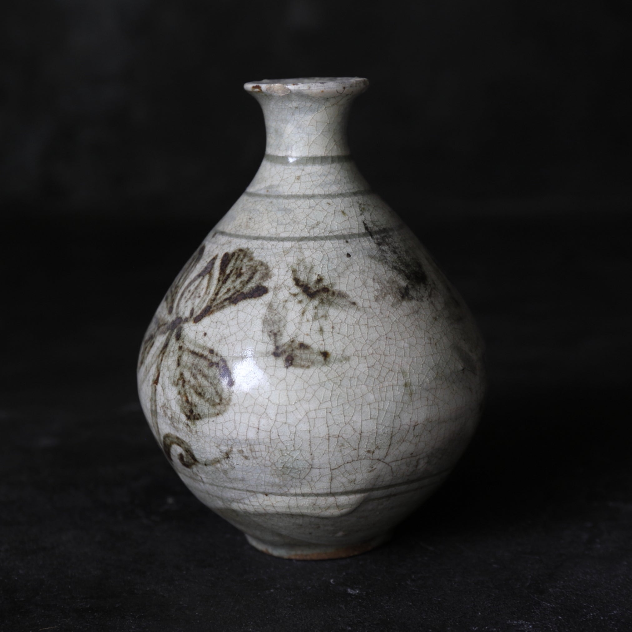 FLASCHE, Buncheong-Ware mit unterglasur-eisenbemalte blumen- und pflanzenmotiv, Joseon-Dynastie(1392–1897 n. Chr.)