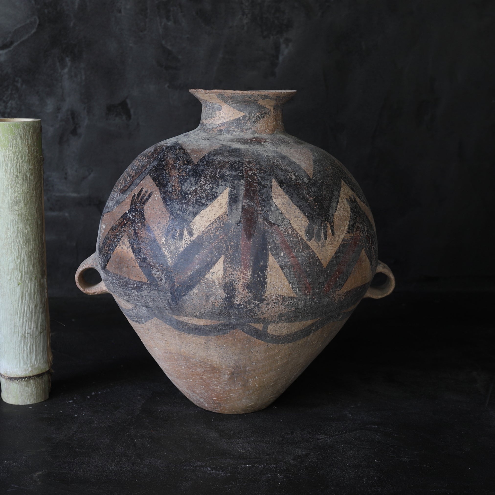 GROSSES GEFÄSS, Bemalte Keramik, Majiayao-Kultur(3300–2050 v. Chr.)