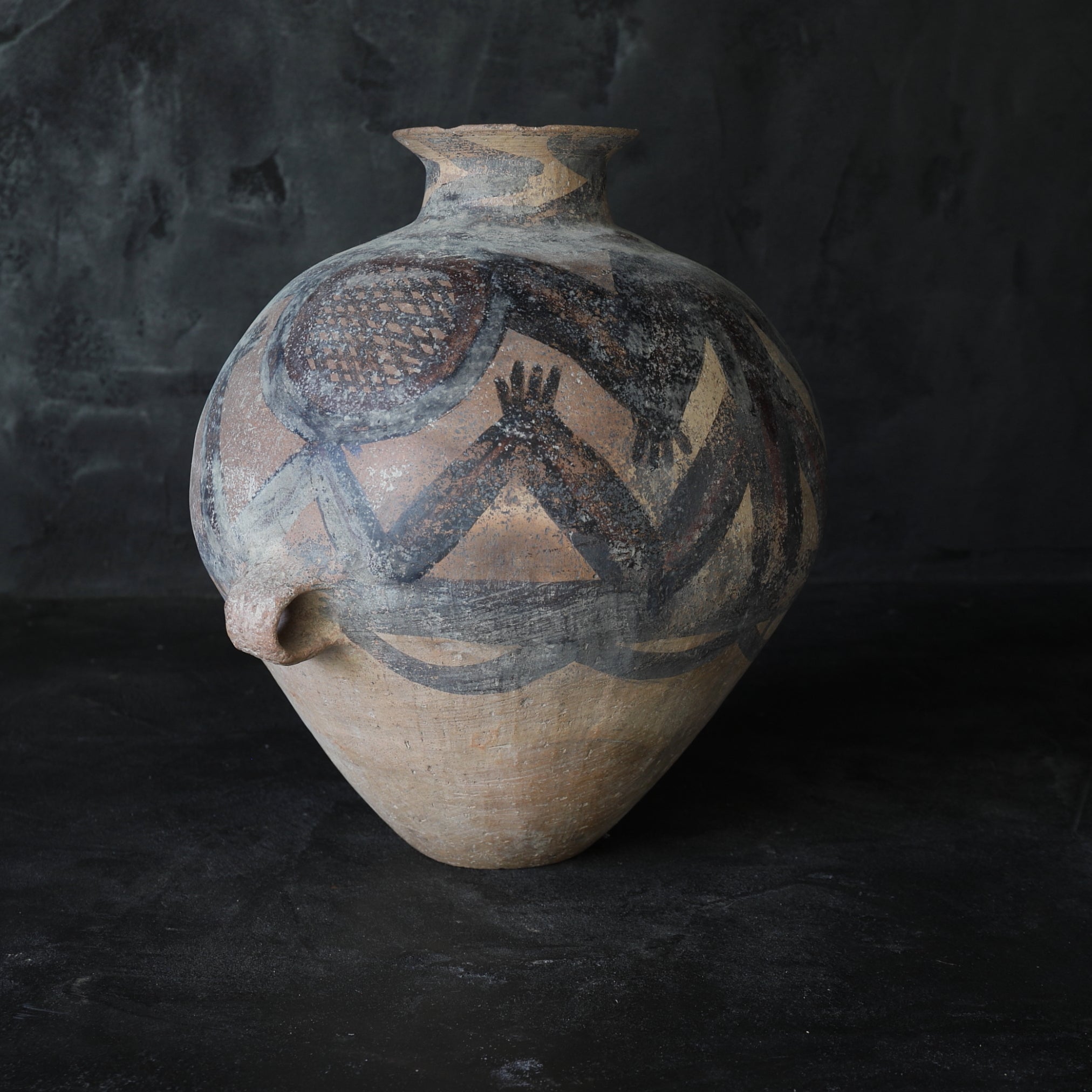 GROSSES GEFÄSS, Bemalte Keramik, Majiayao-Kultur(3300–2050 v. Chr.)