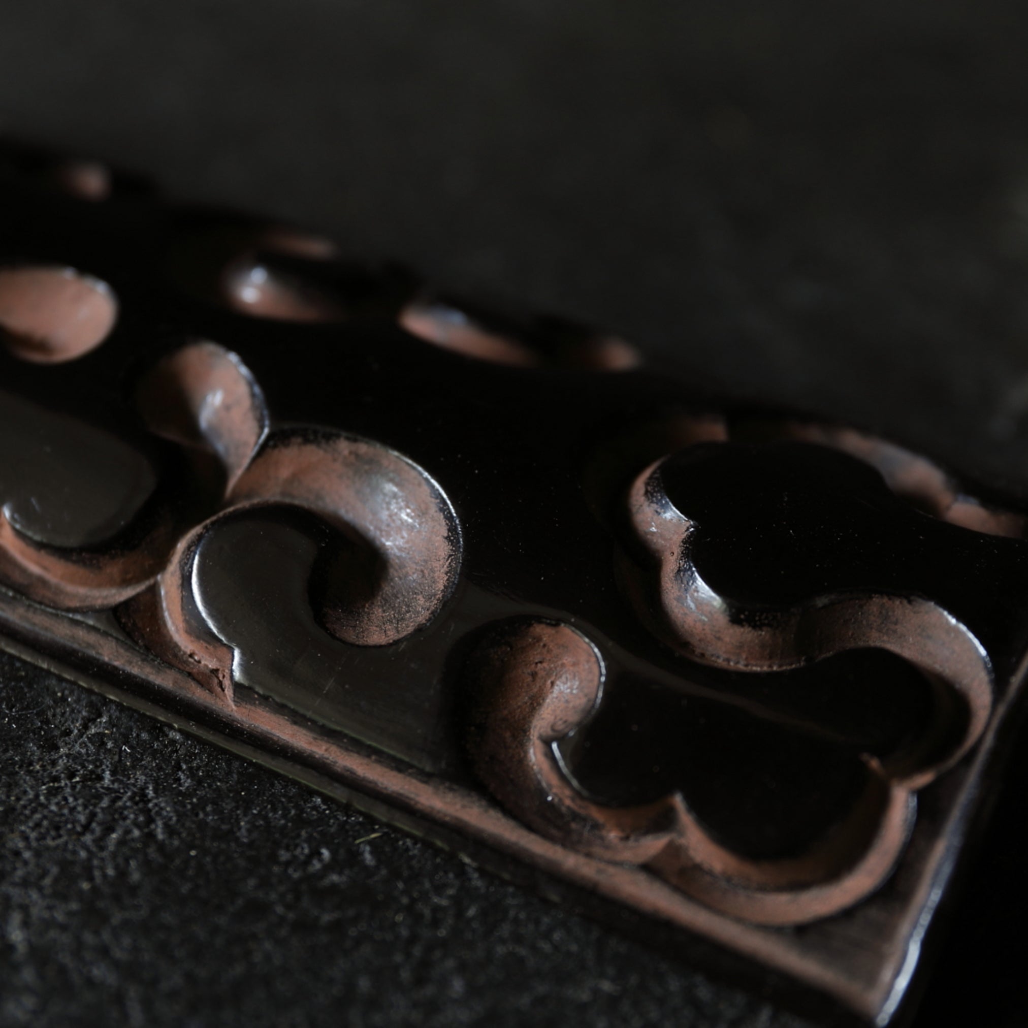TEA SCOOP, Carved red lacquer with scrollwork design, Qing Dynasty(1616–1911CE)