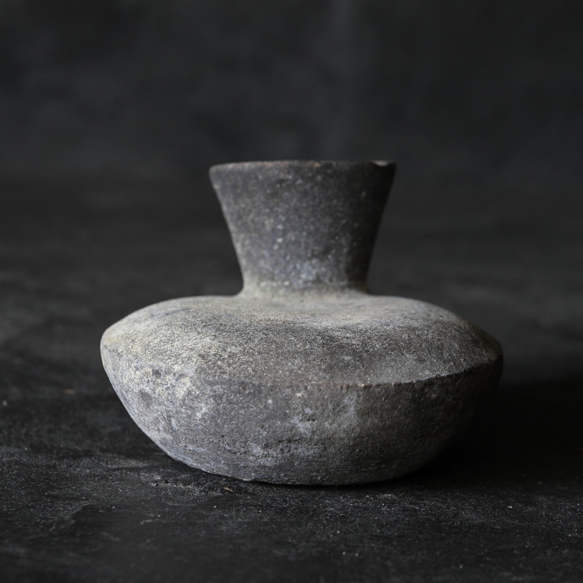 BOTELLA PLANA PEQUEÑA, Cerámica Sue, Período Nara(710–794 d. C.)