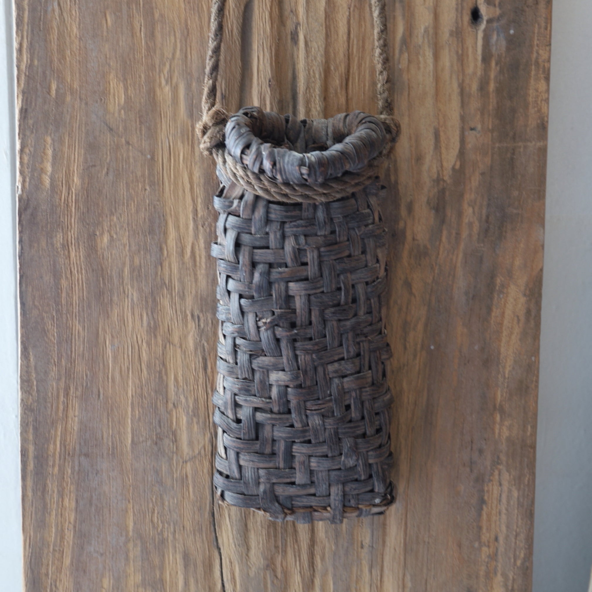 WILD GRAPE HANGING FLOWER VASE, Mingei