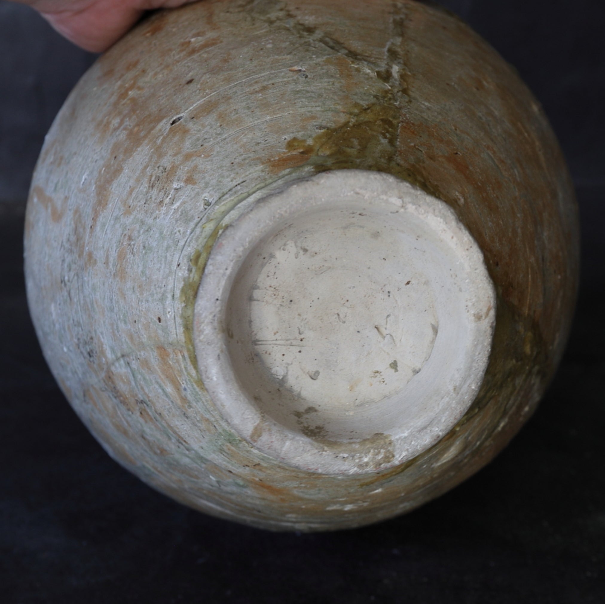 JARRA CON CUATRO ASAS, Ko-Seto, vidriado ceniza, Período Kamakura(1185–1333 d. C.)