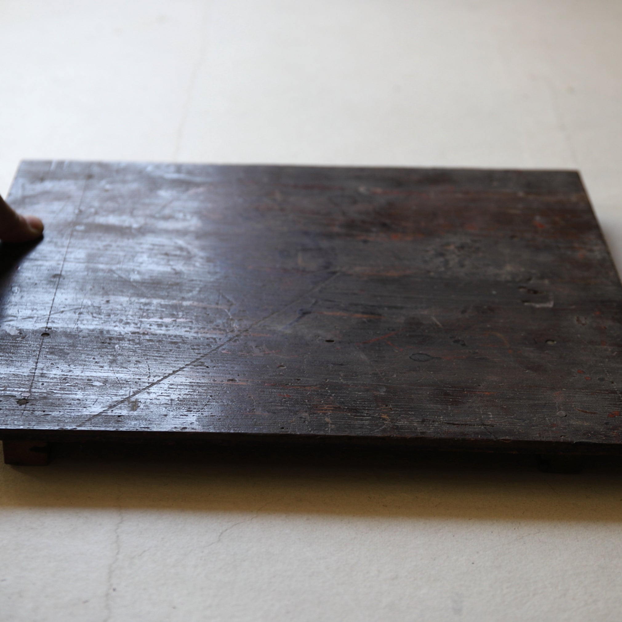 PLANCHE DE TRAVAIL DE LAQUEUR, d, Période Edo(1603–1867 apr. J.-C.)