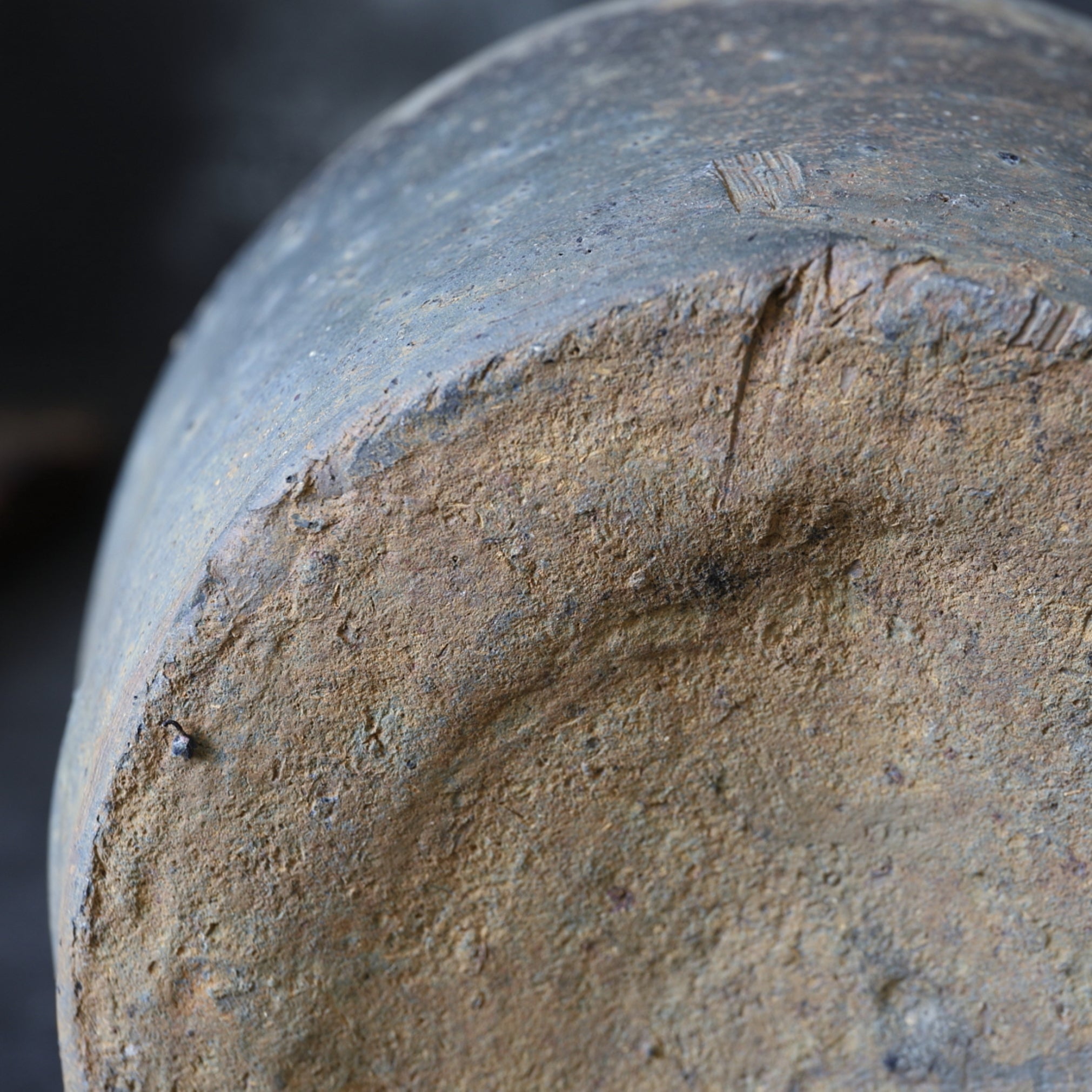 JARRA DE CUELLO CORTO, linaje Atsumi / Cerámica Sue, Período Heian(794–1185 d. C.)