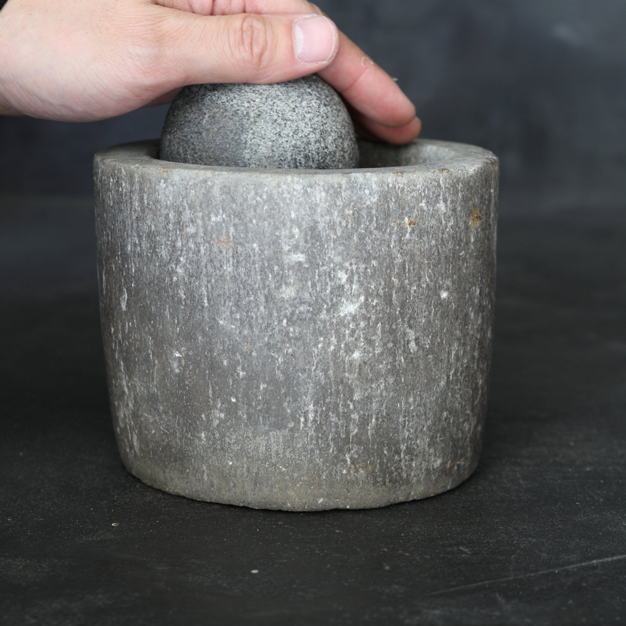 CUENCO DE MOLER DE PIEDRA, Dinastía Joseon(1392–1897 d. C.)