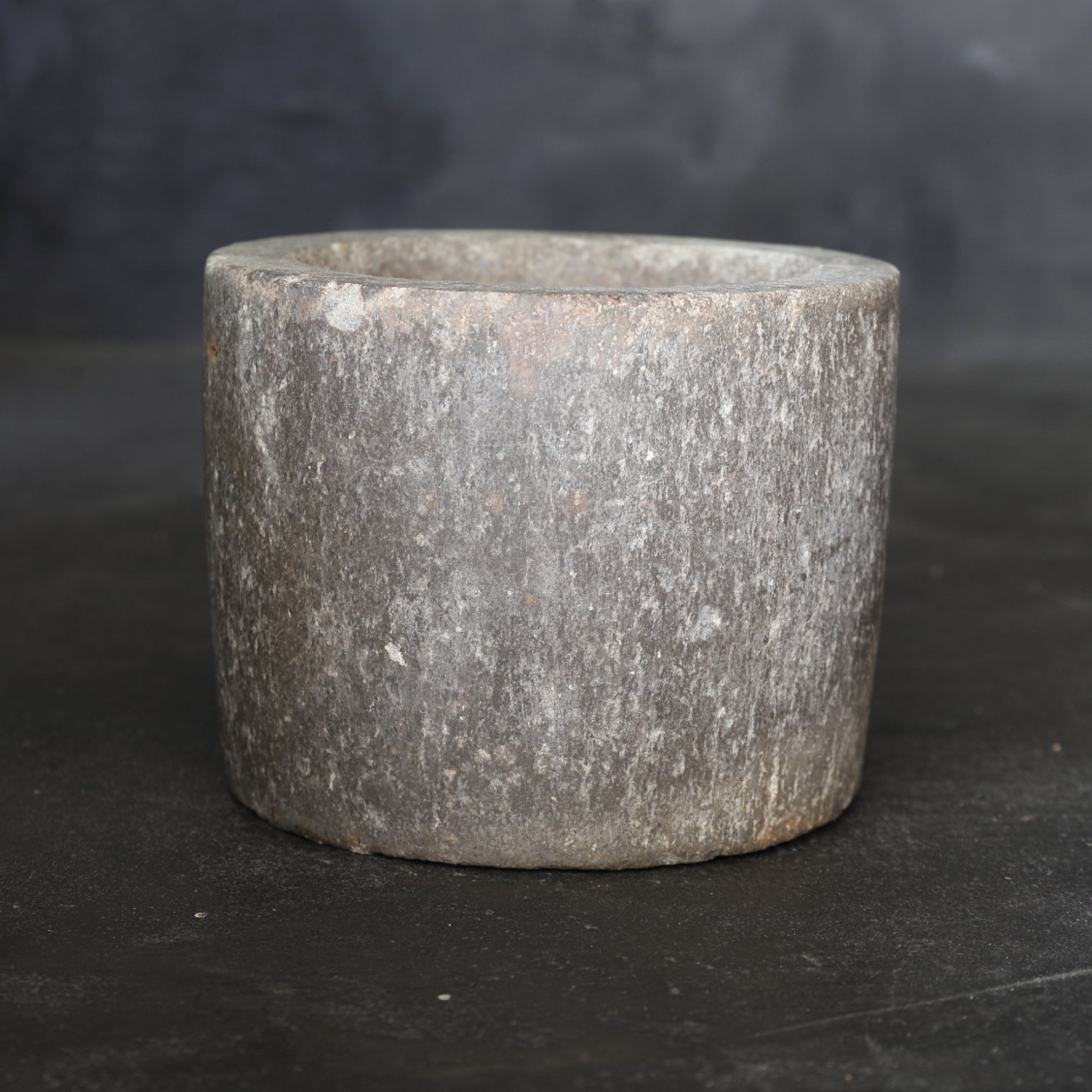 CUENCO DE MOLER DE PIEDRA, Dinastía Joseon(1392–1897 d. C.)