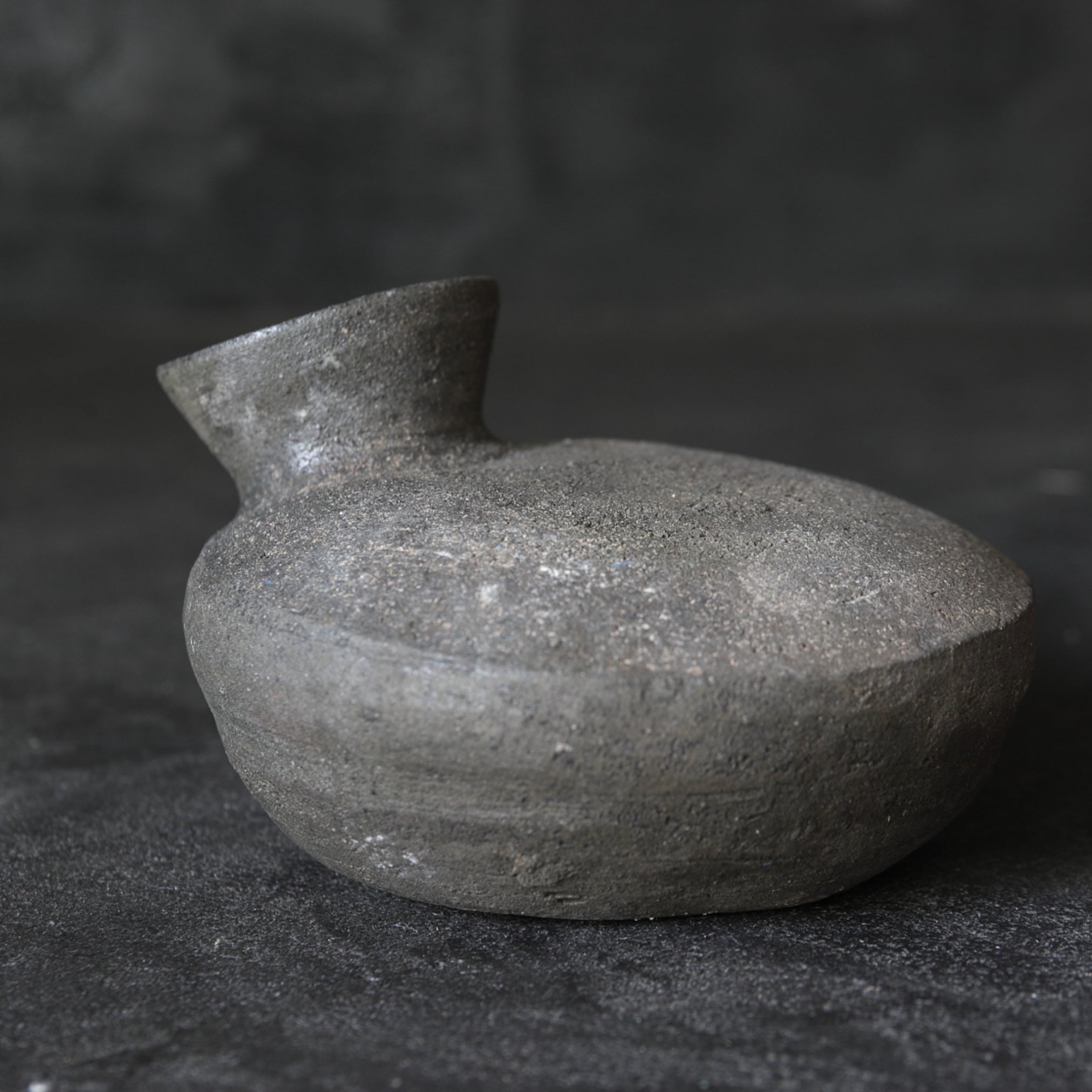 BOTTIGLIA PIATTA PICCOLA, Ceramica Sue, Periodo Nara(710–794 d.C.)