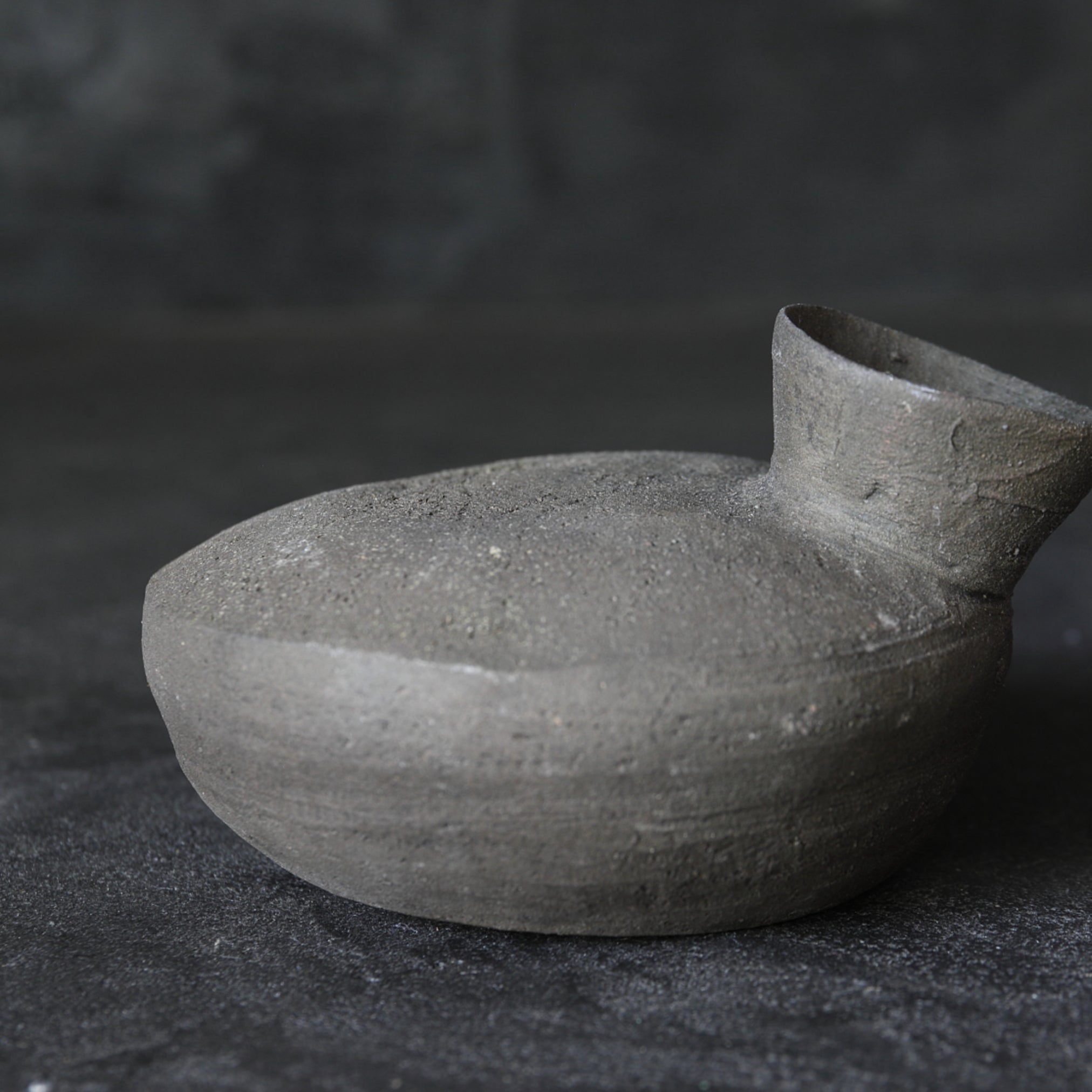 BOTELLA PLANA PEQUEÑA, Cerámica Sue, Período Nara(710–794 d. C.)