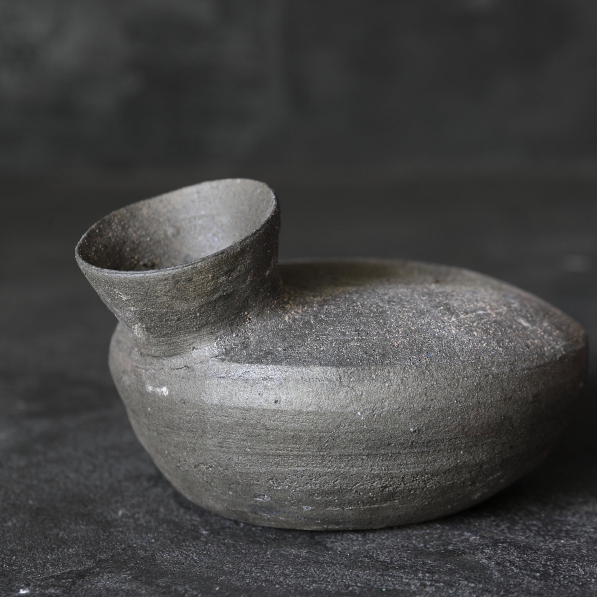 BOTELLA PLANA PEQUEÑA, Cerámica Sue, Período Nara(710–794 d. C.)