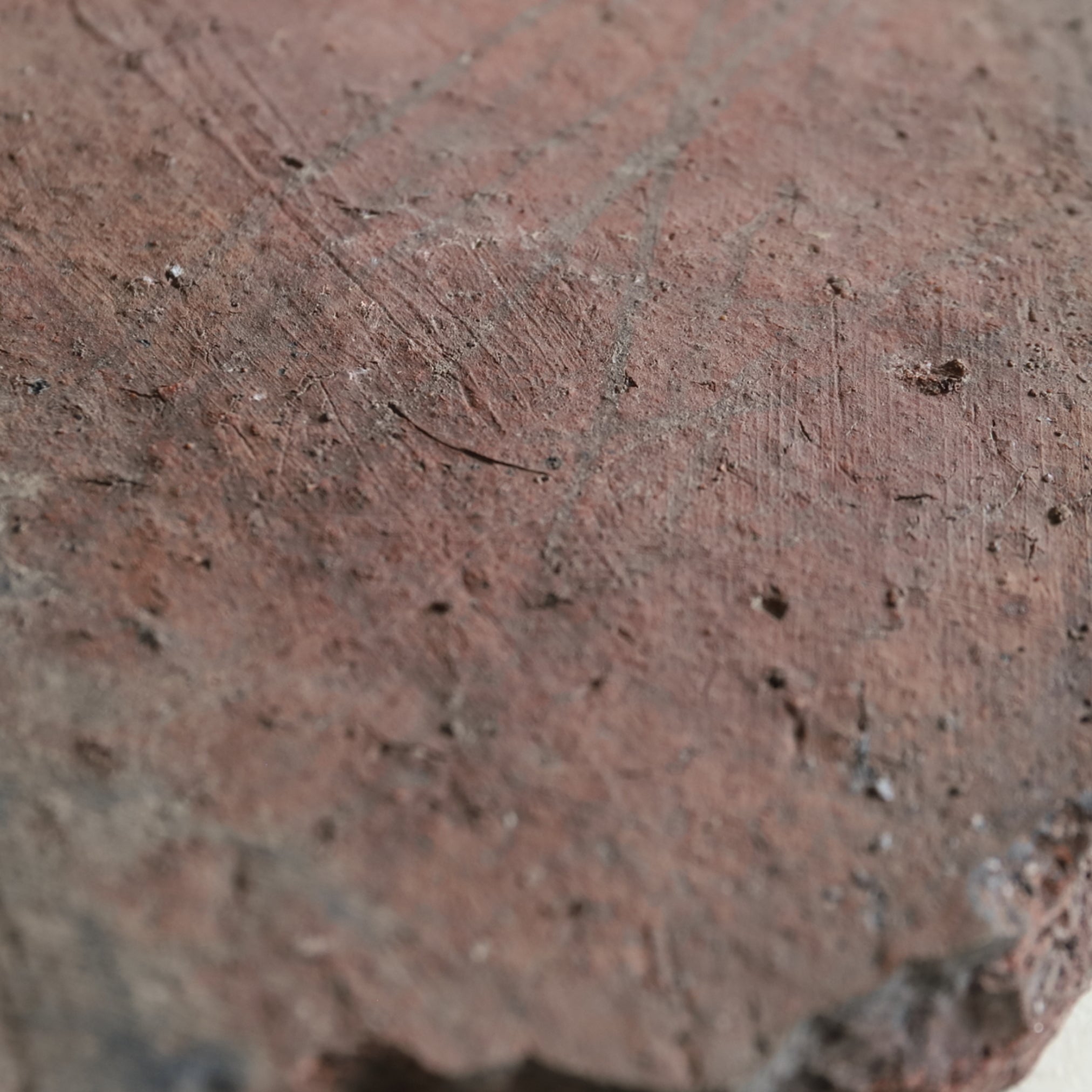 PLACA DE CERÁMICA GRANDE, Shigaraki / Herramienta de horno(fragmento), Período Edo(1603–1867 d. C.)