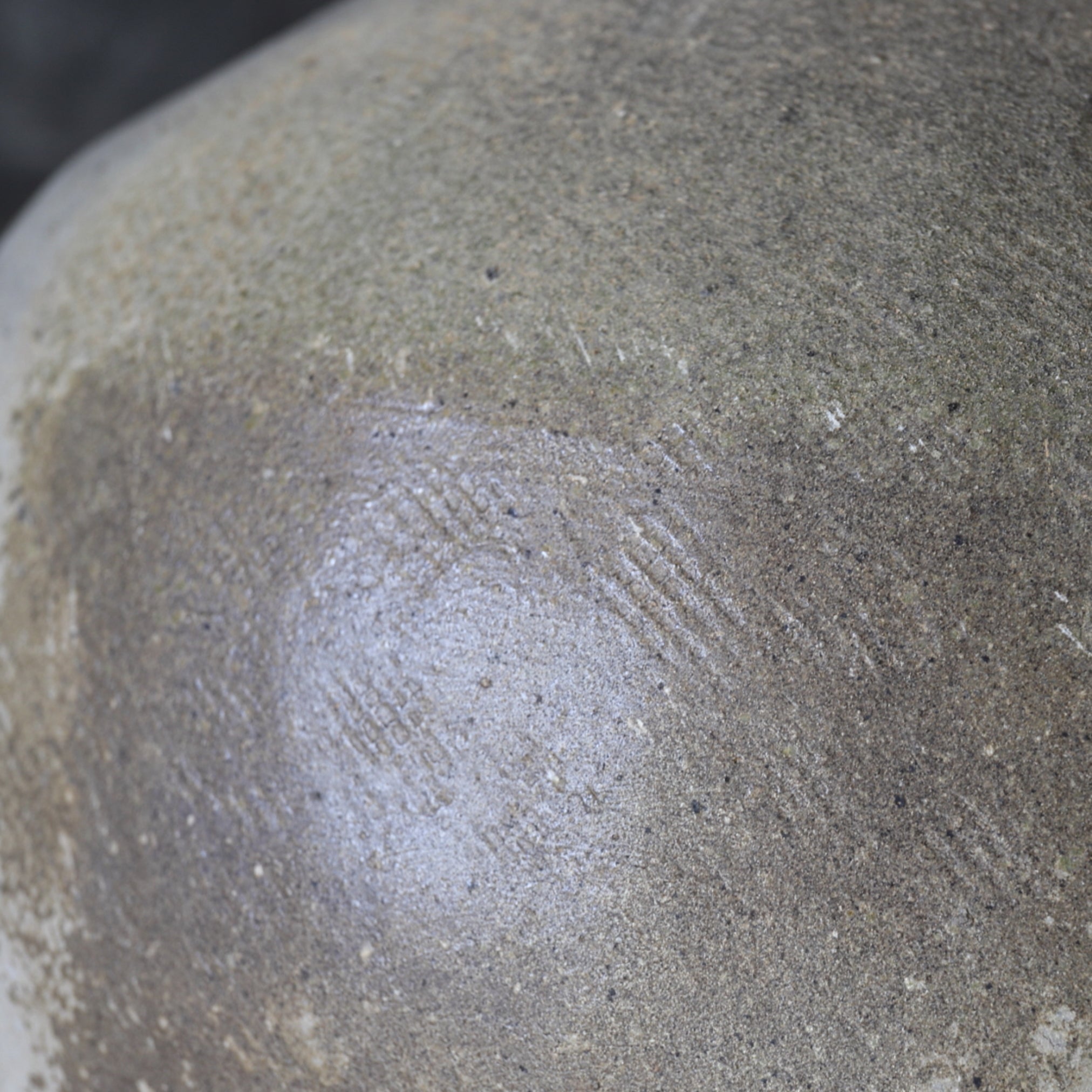 JARRA GRANDE, hornos de Kameyama, con diseño estampado, Período Kamakura(1185–1333 d. C.)