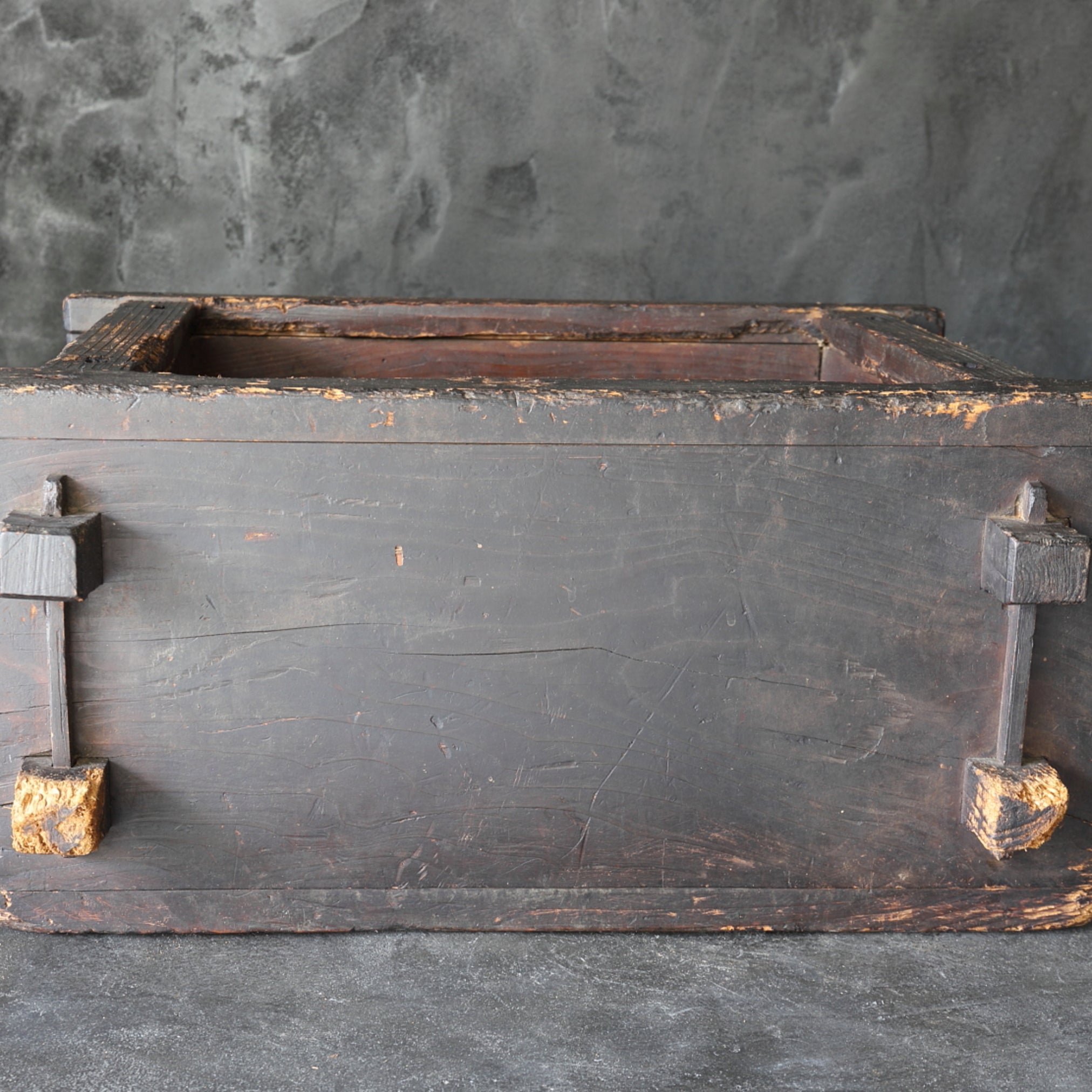 OLD WOODEN SOY SAUCE PRESS, Edo–Meiji Period(1603–1912CE)