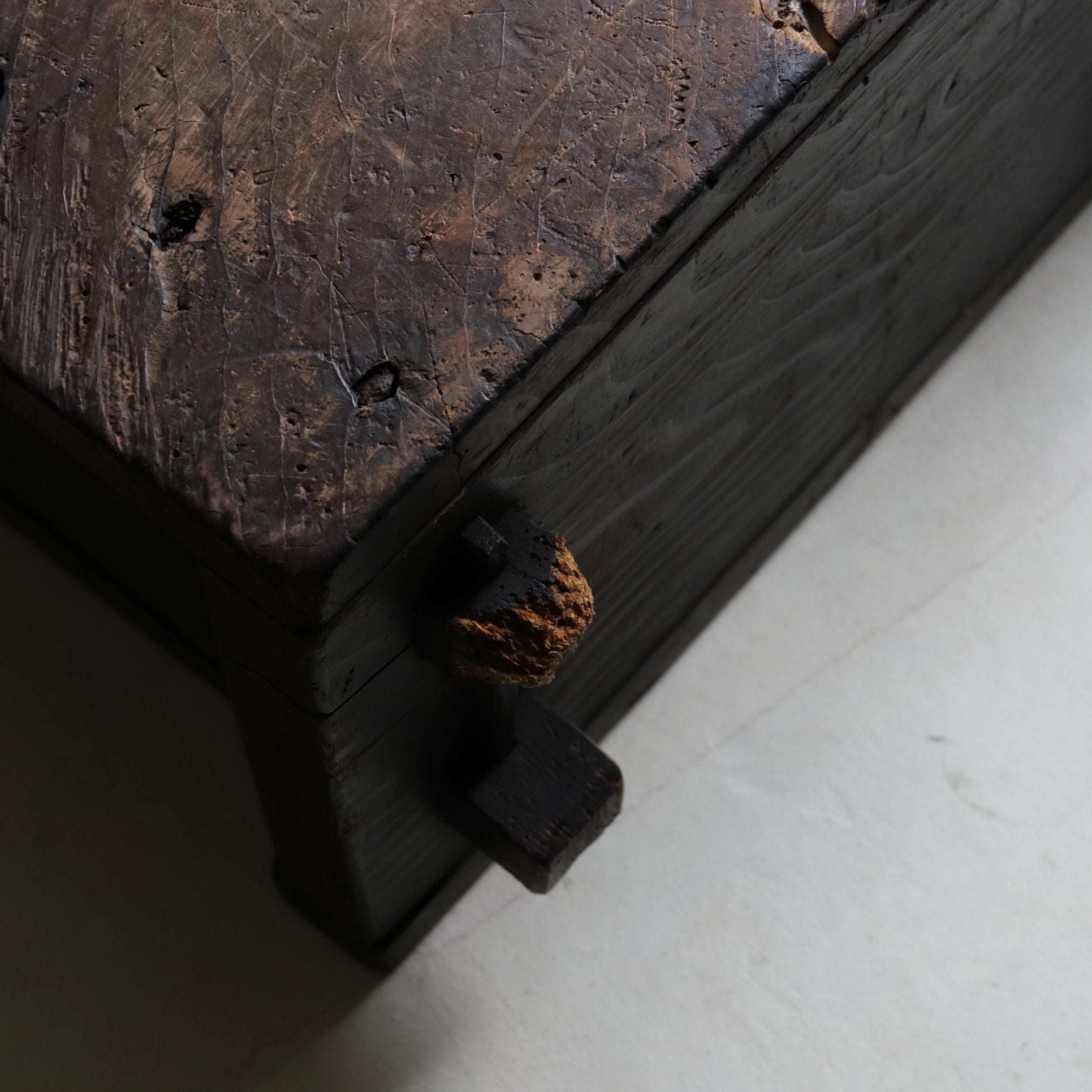 OLD WOODEN SOY SAUCE PRESS, Edo–Meiji Period(1603–1912CE)
