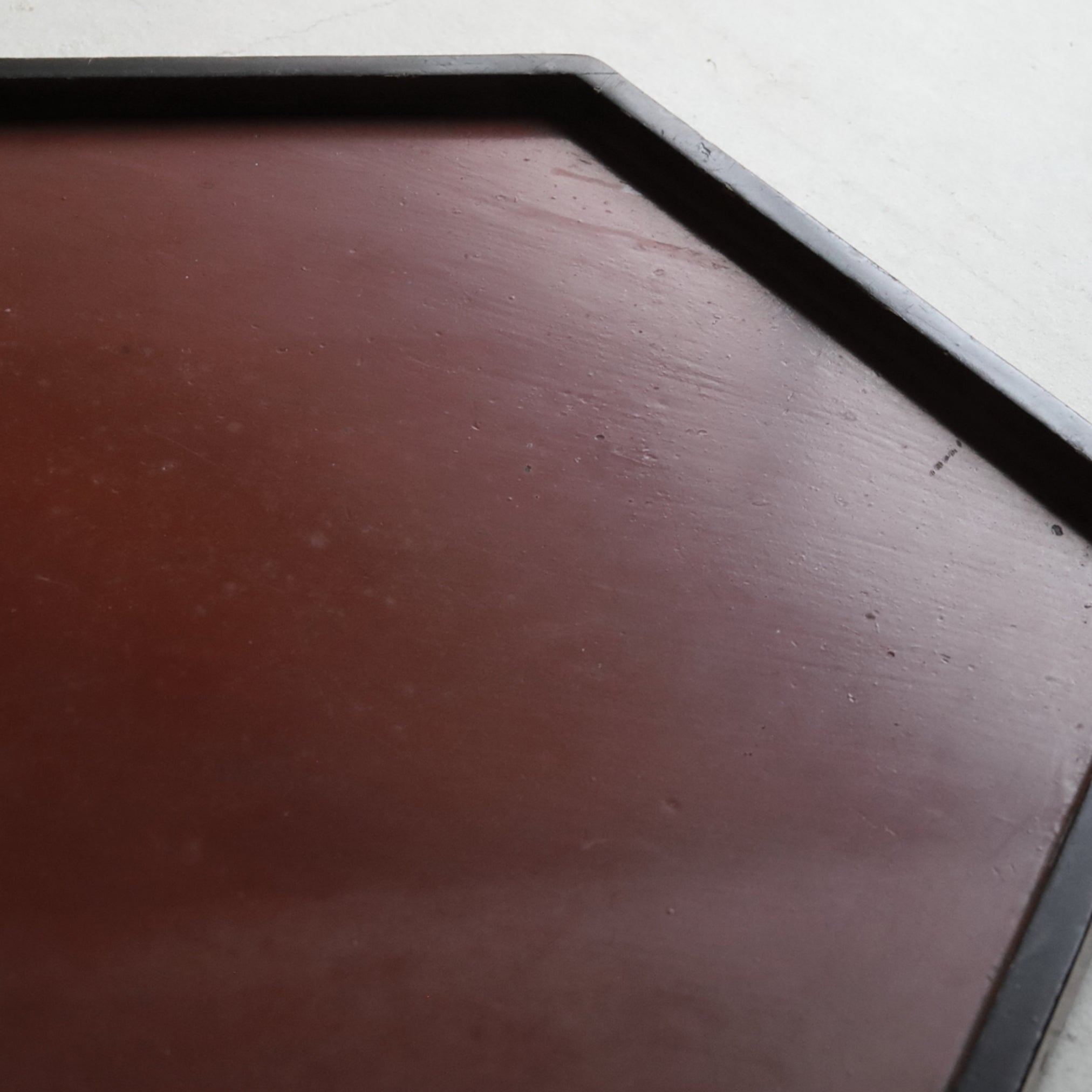 BANDEJA DE TÉ HEXAGONAL DE MADERA, Período Edo(1603–1867 d. C.)