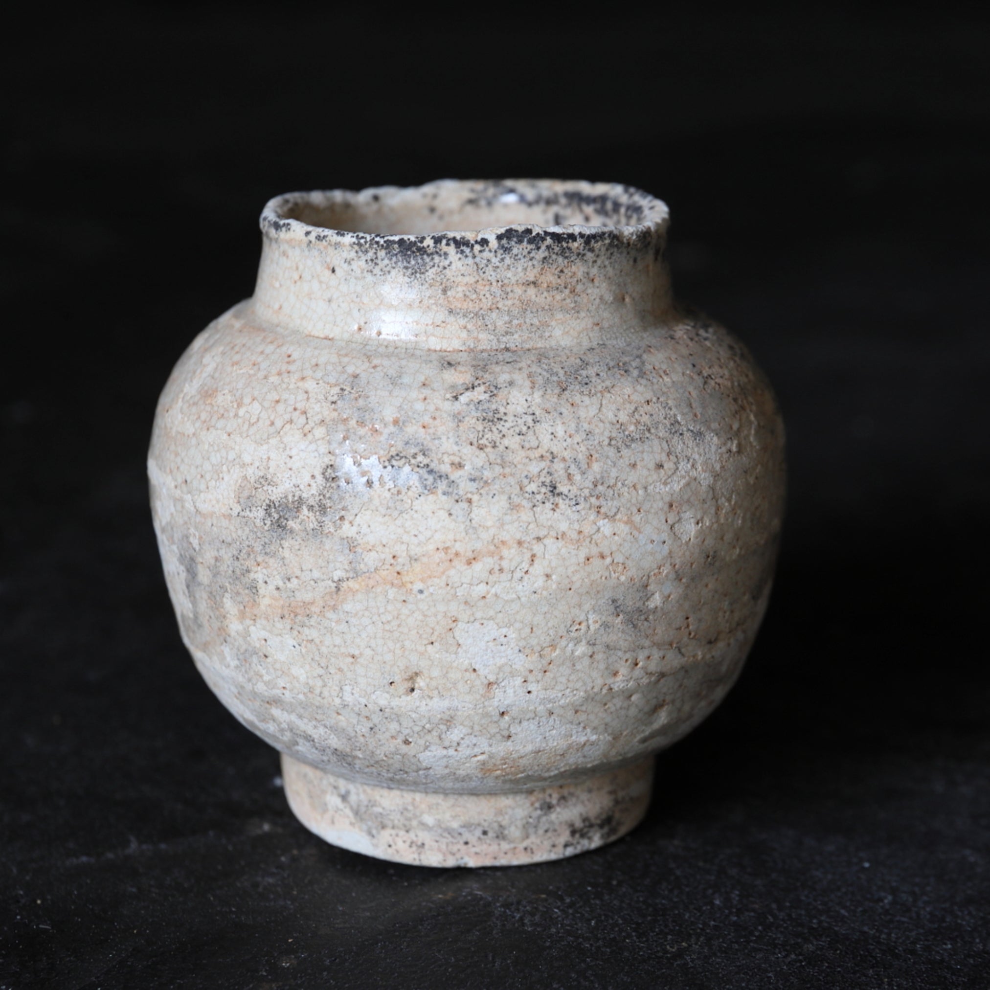 VASO PICCOLO, Ko-Seto, smaltato a cenere, Periodo Muromachi(1336–1573 d.C.)
