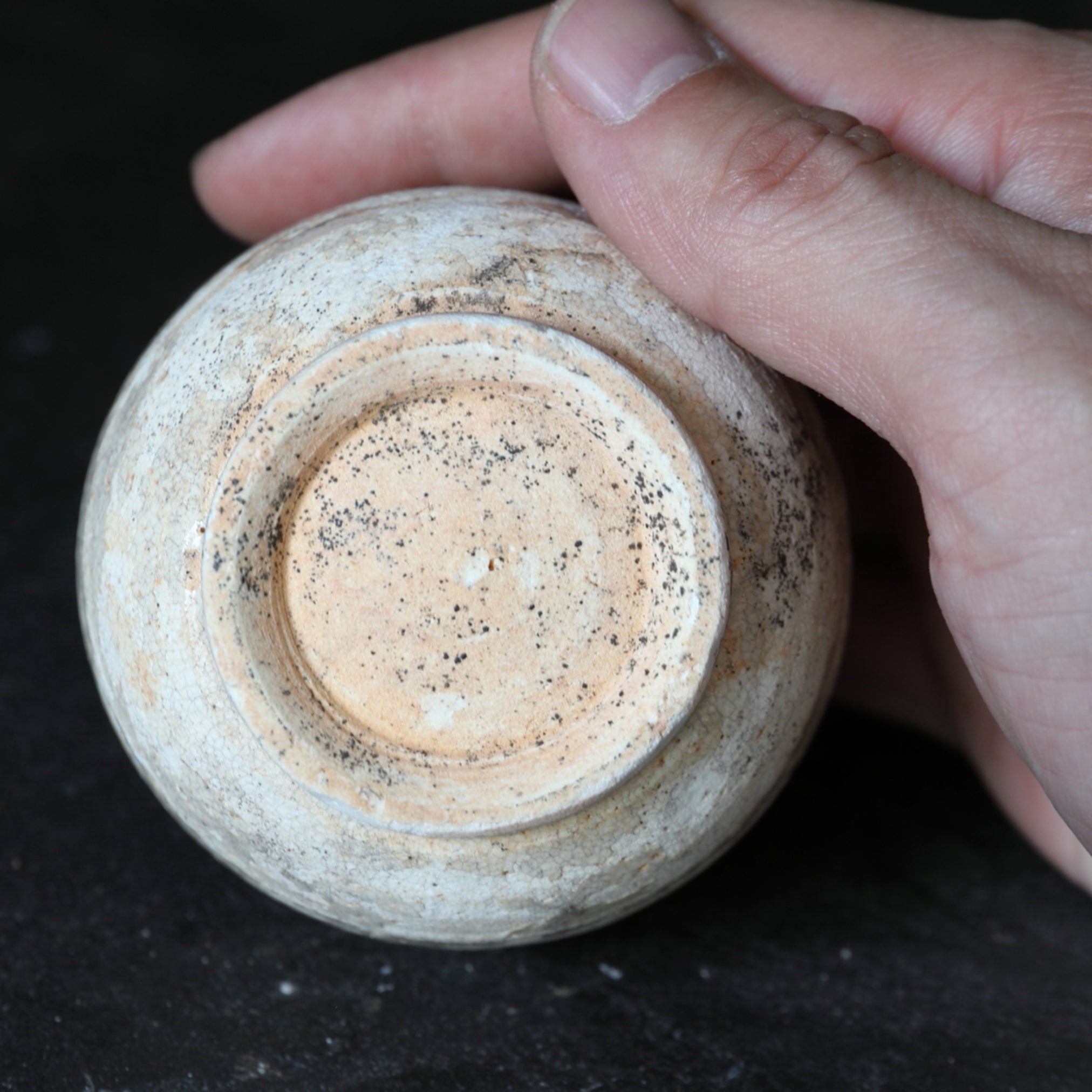 JARRA PEQUEÑA, Ko-Seto, vidriado ceniza, Período Muromachi(1336–1573 d. C.)