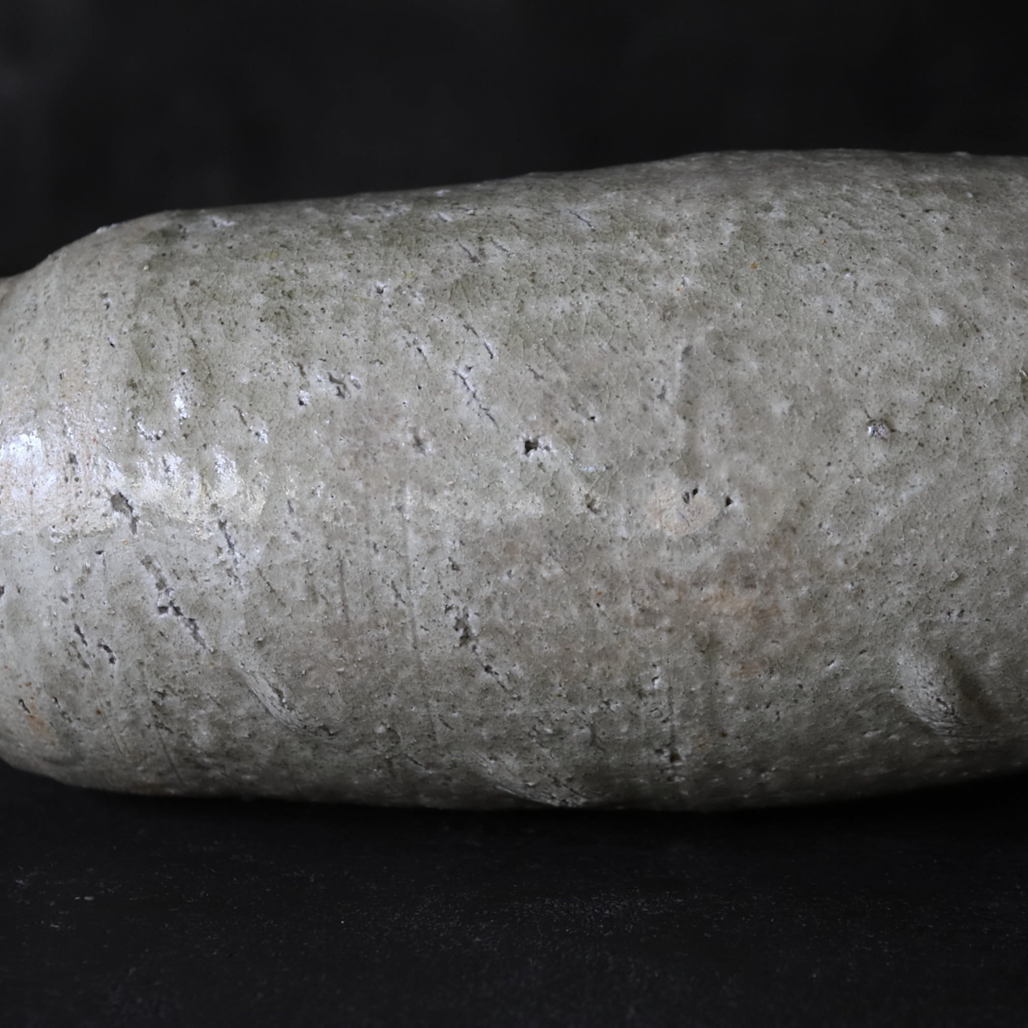 BOTELLA DEFORMADA, Ki-Seto, Período Edo(1603–1867 d. C.)