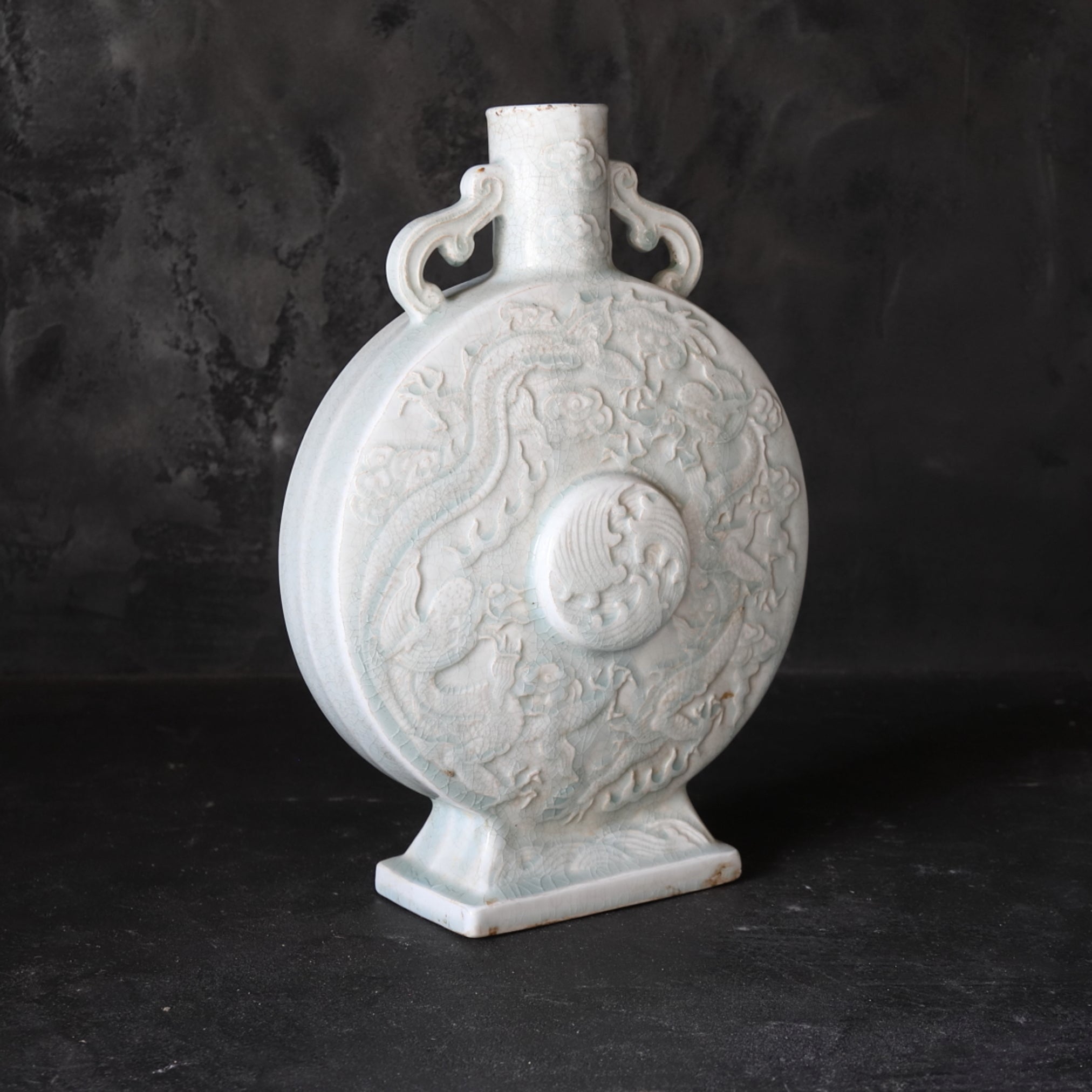 GROSSER FLACHKRUG, Qingbai mit henkeln, Ming–Qing-Dynastie(1368–1911 n. Chr.)