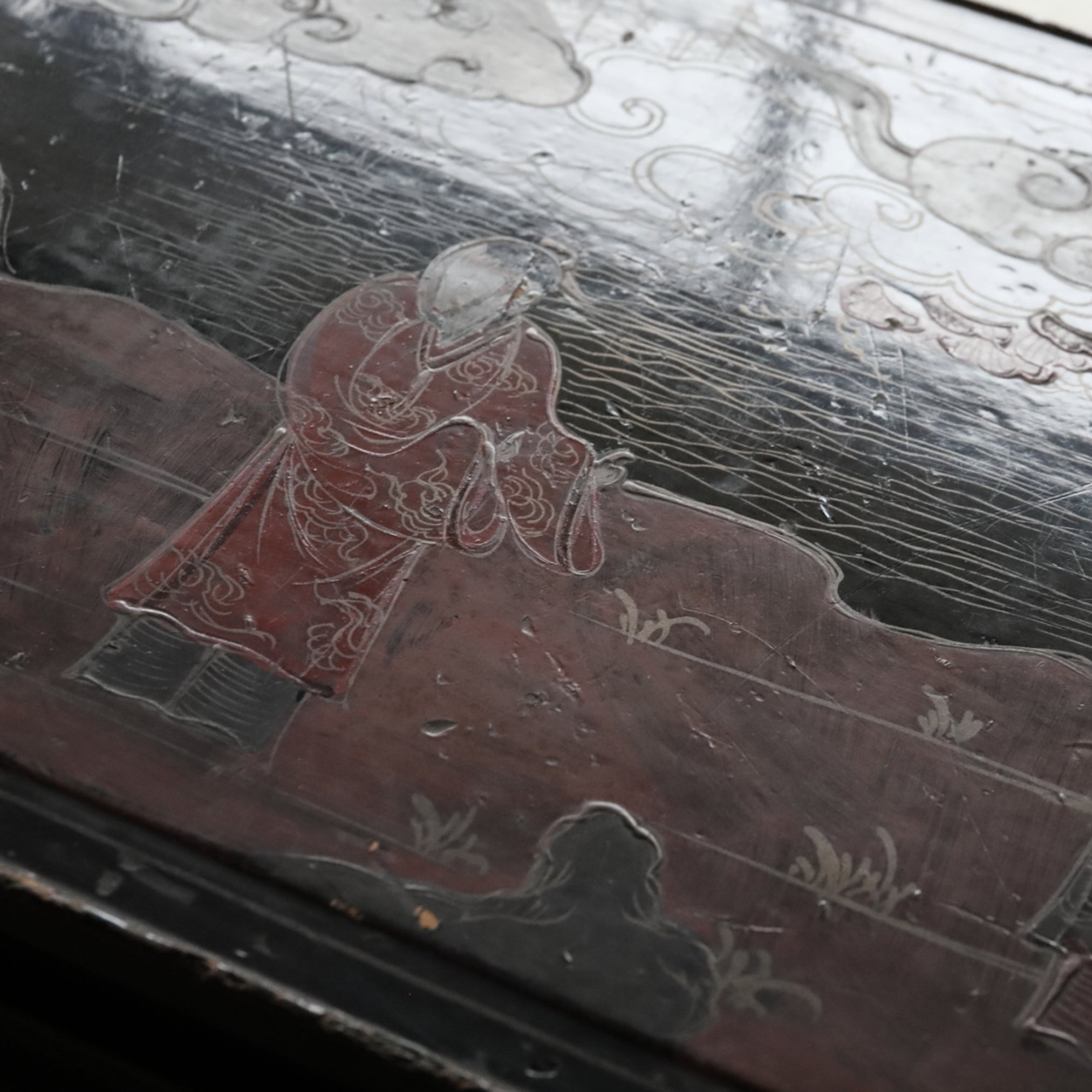 LOW TABLE, Old-lacquered with pavilion, landscape, and figure design, a, Qing Dynasty(1616–1911CE)