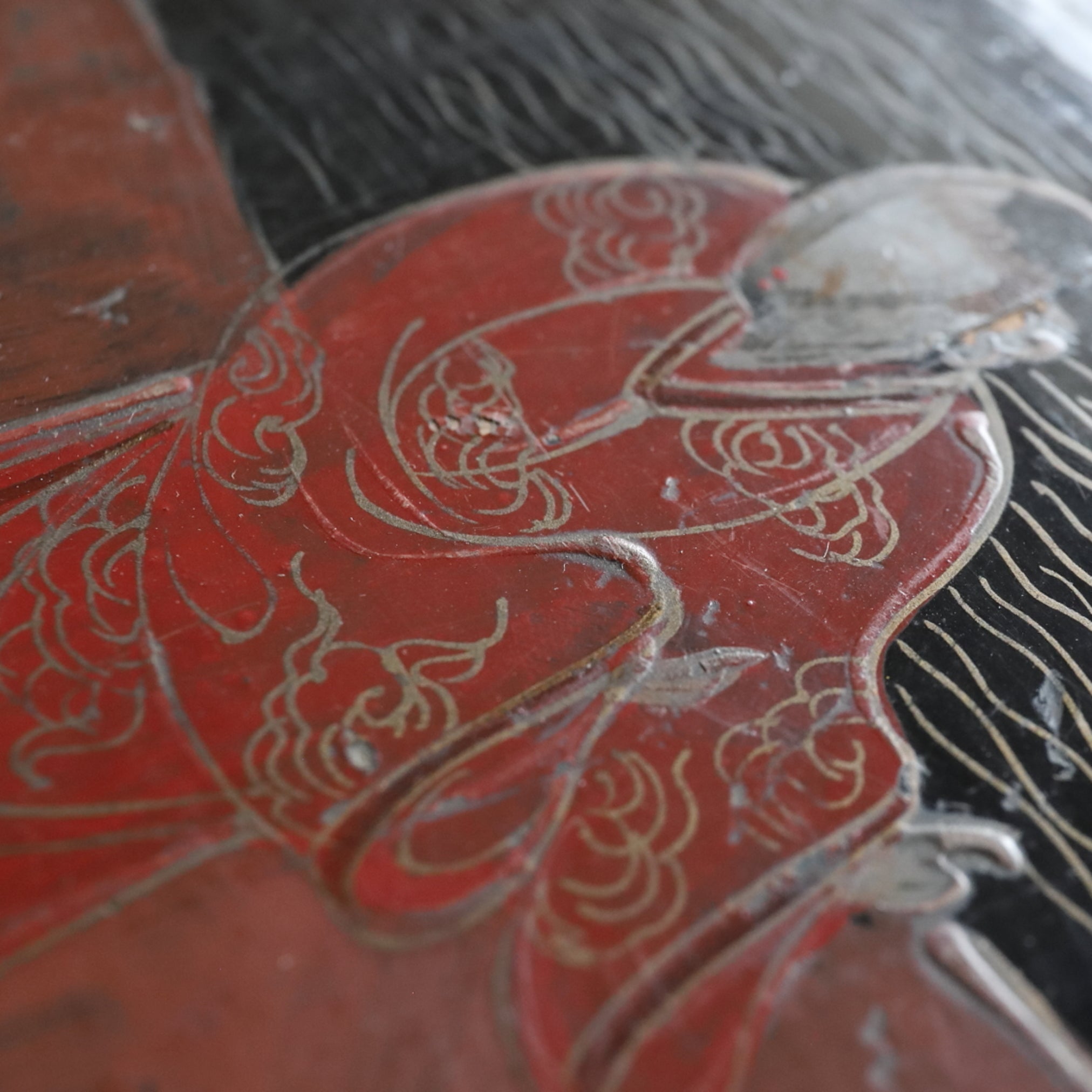 LOW TABLE, Old-lacquered with pavilion, landscape, and figure design, a, Qing Dynasty(1616–1911CE)