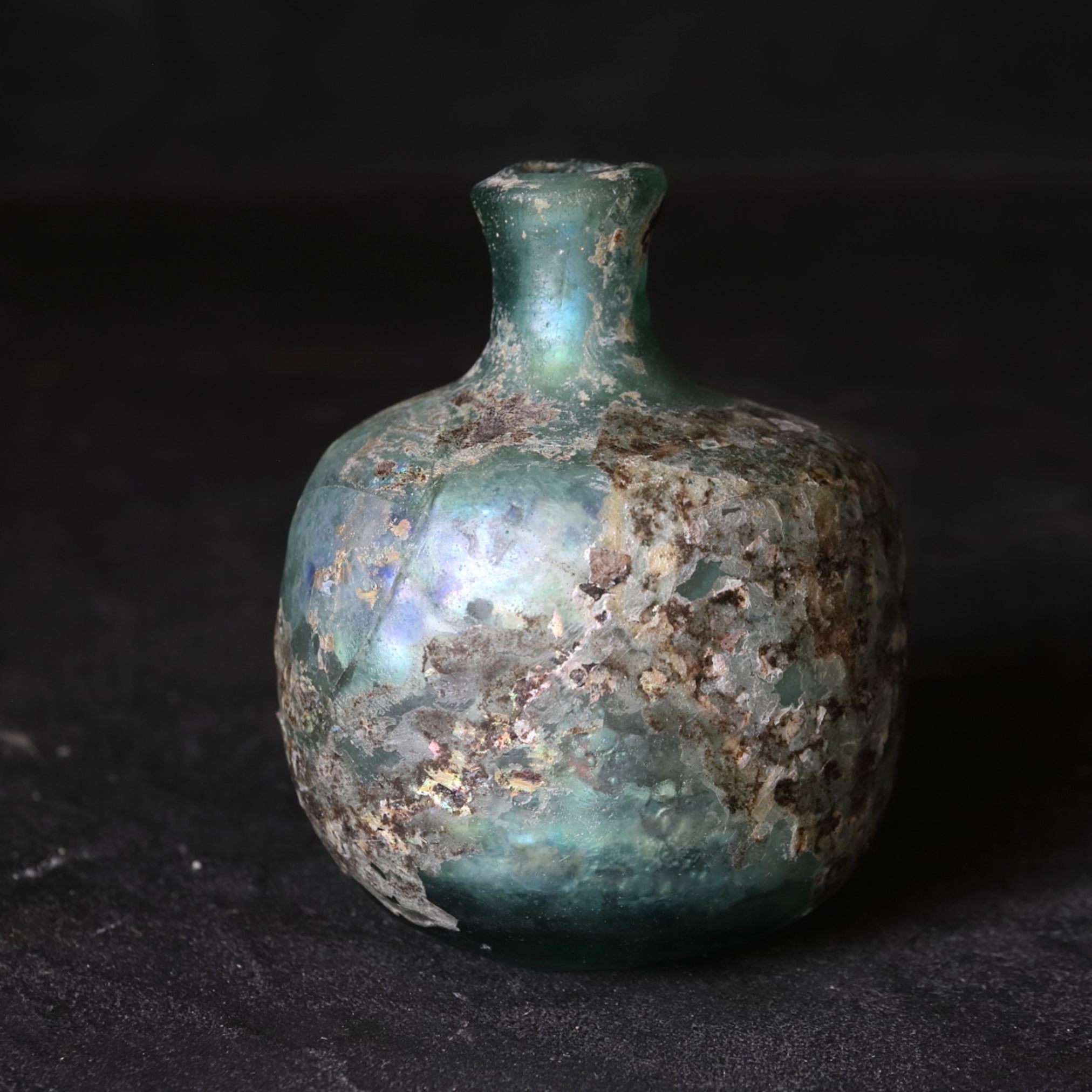BOTELLA IRIDISCENTE DOBLE, Vidrio romano, Prehistoria(Antes del siglo III)