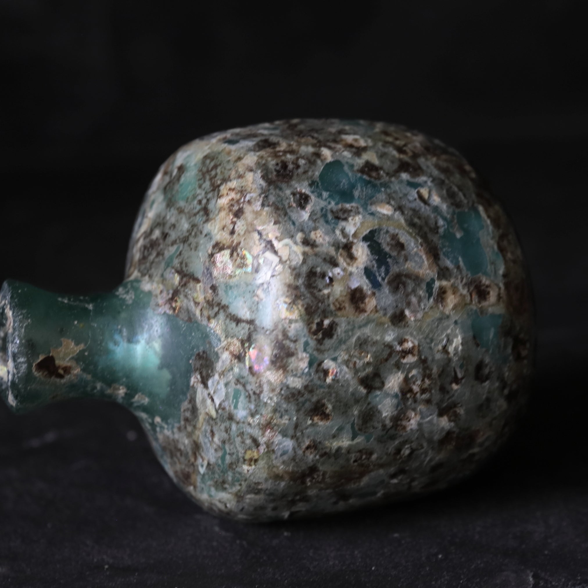 BOTELLA IRIDISCENTE DOBLE, Vidrio romano, Prehistoria(Antes del siglo III)