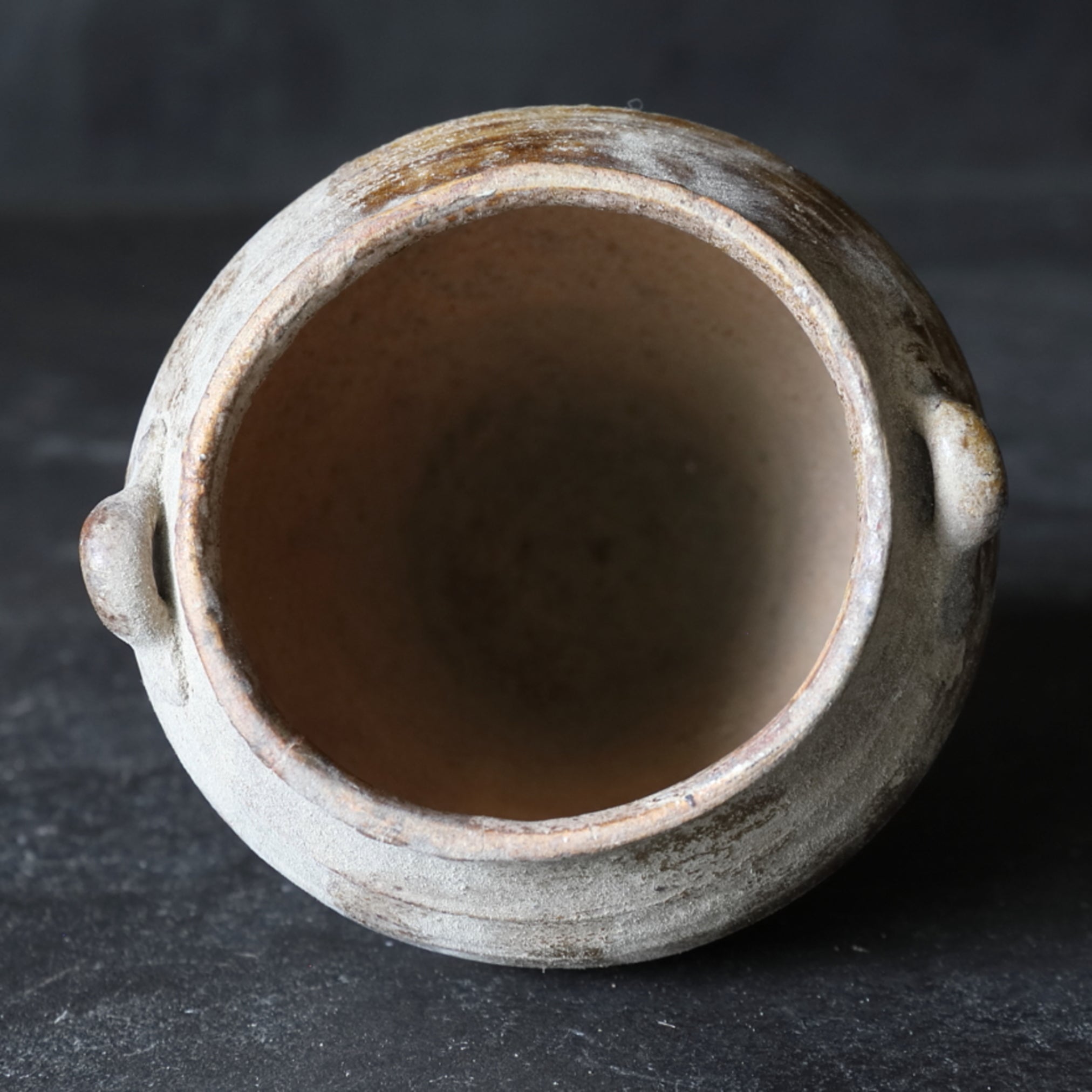 TINAJA DE DOS ASAS, Ko-Seto, vidriado de hierro, Período Edo(1603–1867 d. C.)