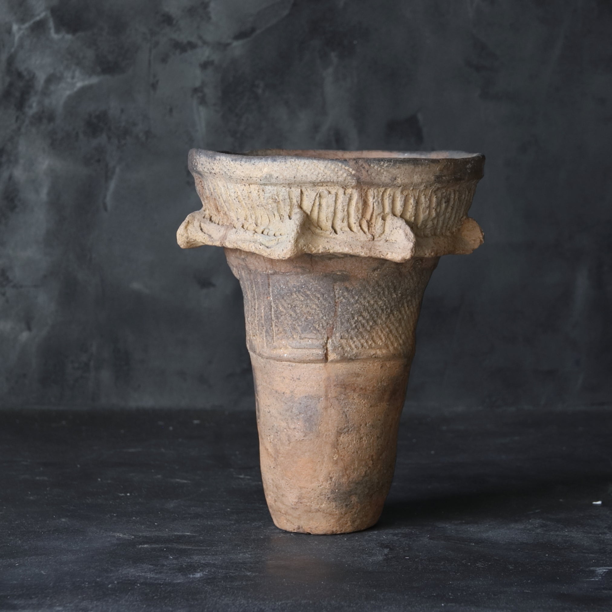 CUENCO PROFUNDO, Loza, Período Jomon(10000–300 a. C.)