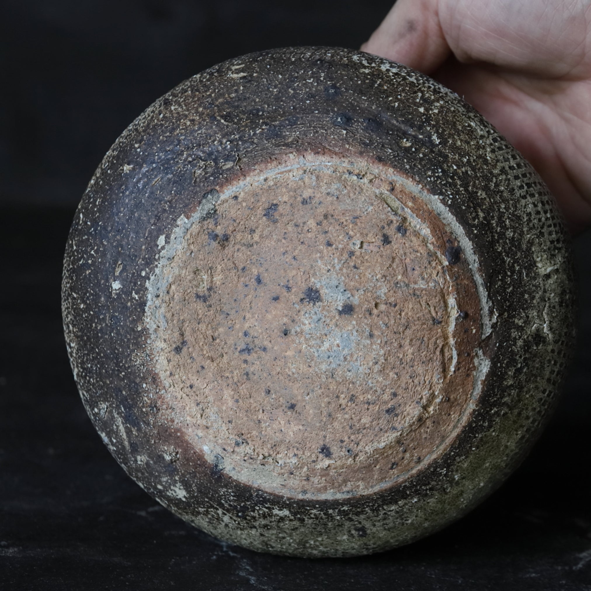 GEFÄSS, Graue Irdenware, mit eindruckdekor, Frühling–Streitende Reiche(770–221 v. Chr.)