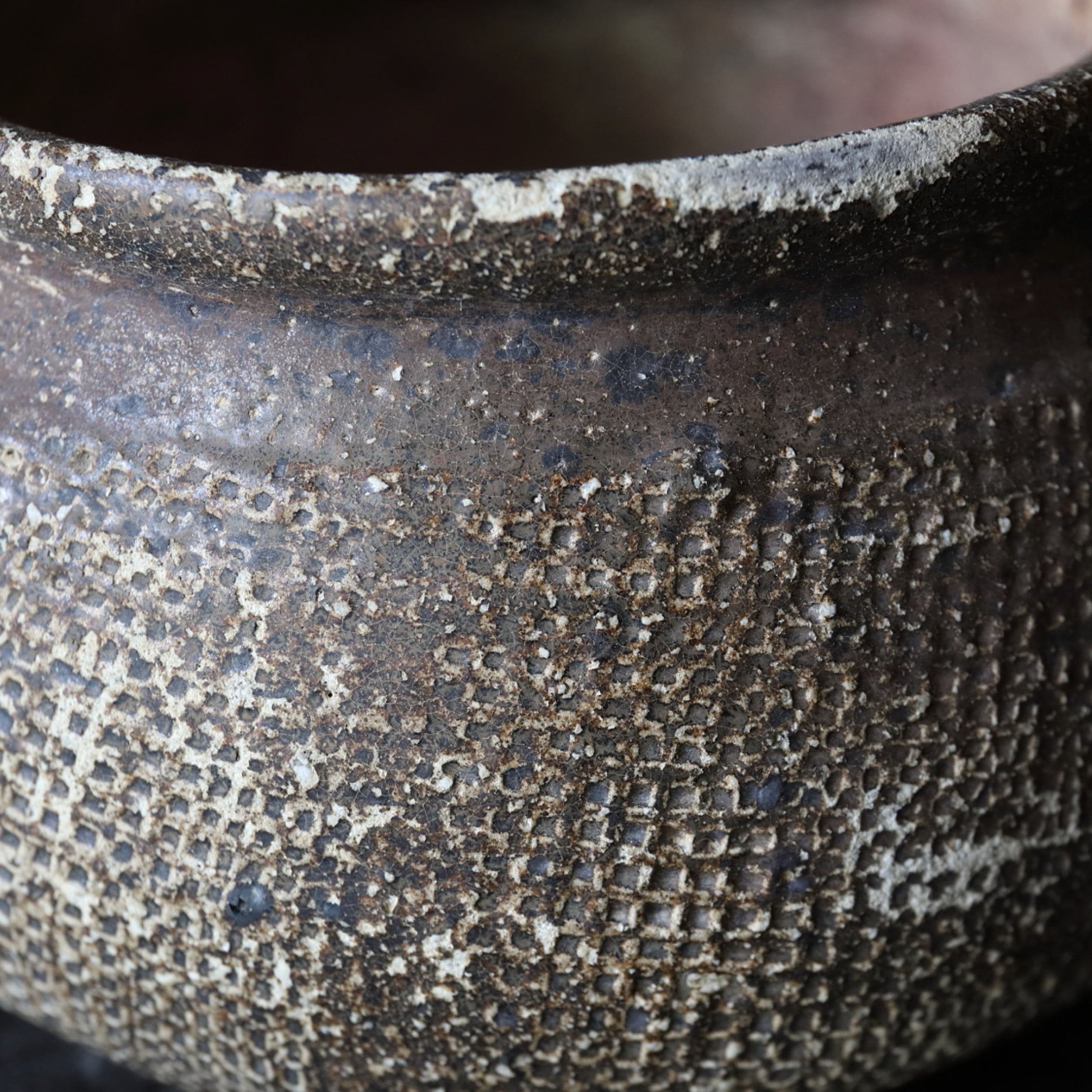 GEFÄSS, Graue Irdenware, mit eindruckdekor, Frühling–Streitende Reiche(770–221 v. Chr.)