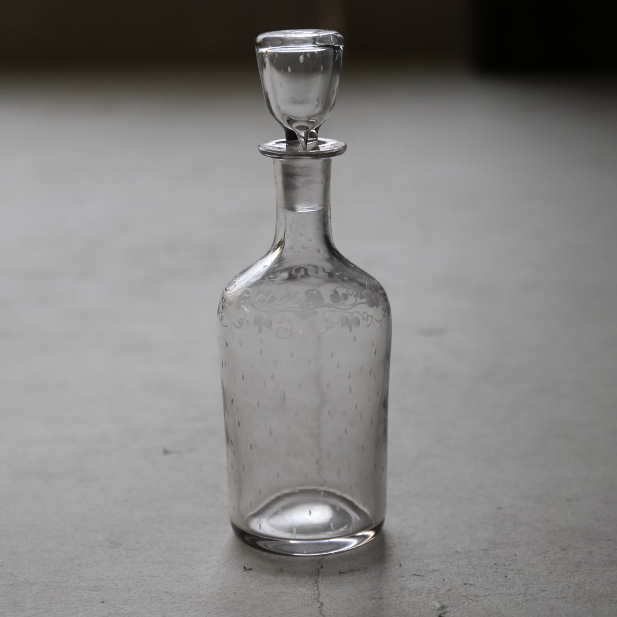 GLASS BOTTLE, Enamel-painted with grass design with lid, French Antique, Early Modern Period(16th–19th centuries)