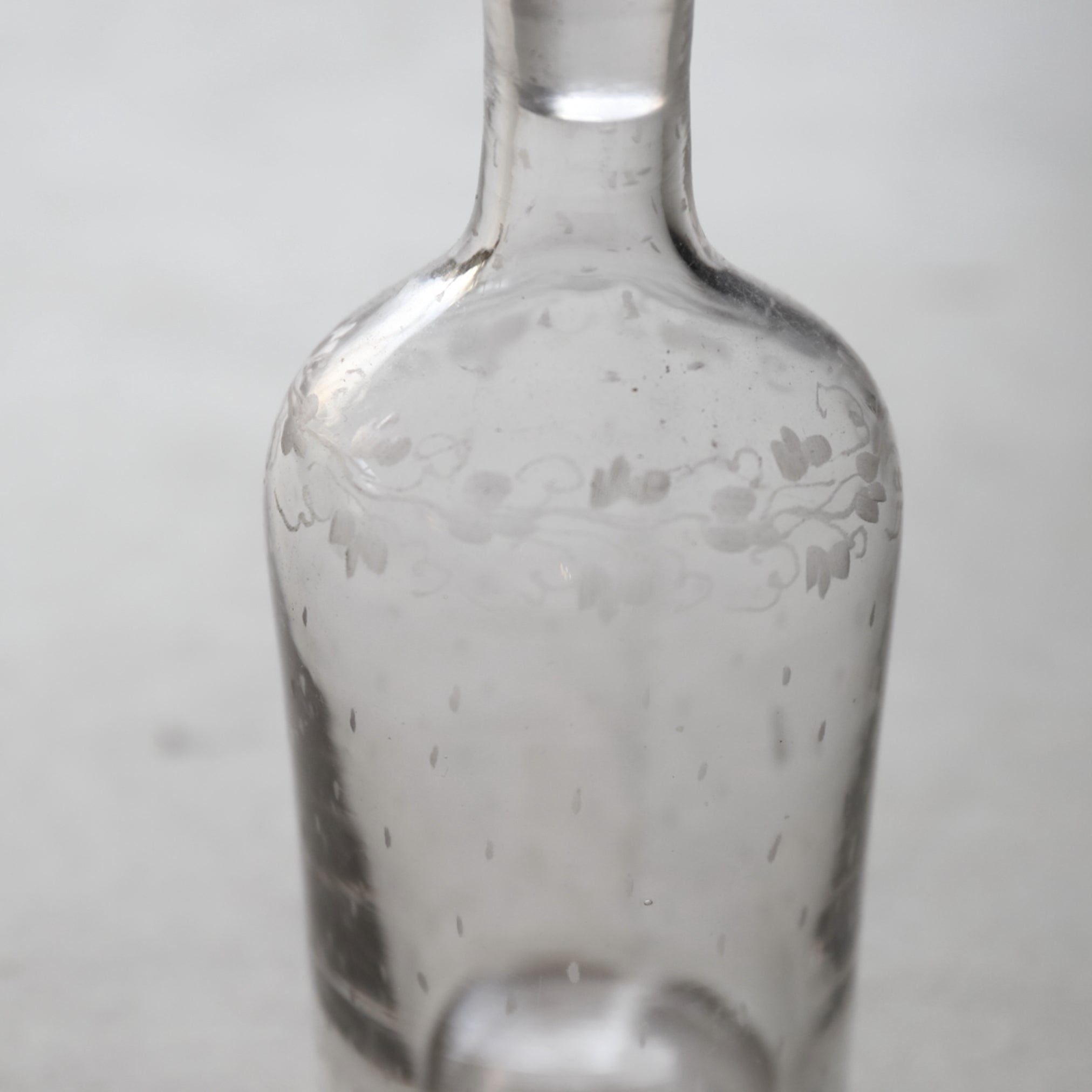 GLASS BOTTLE, Enamel-painted with grass design with lid, French Antique, Early Modern Period(16th–19th centuries)