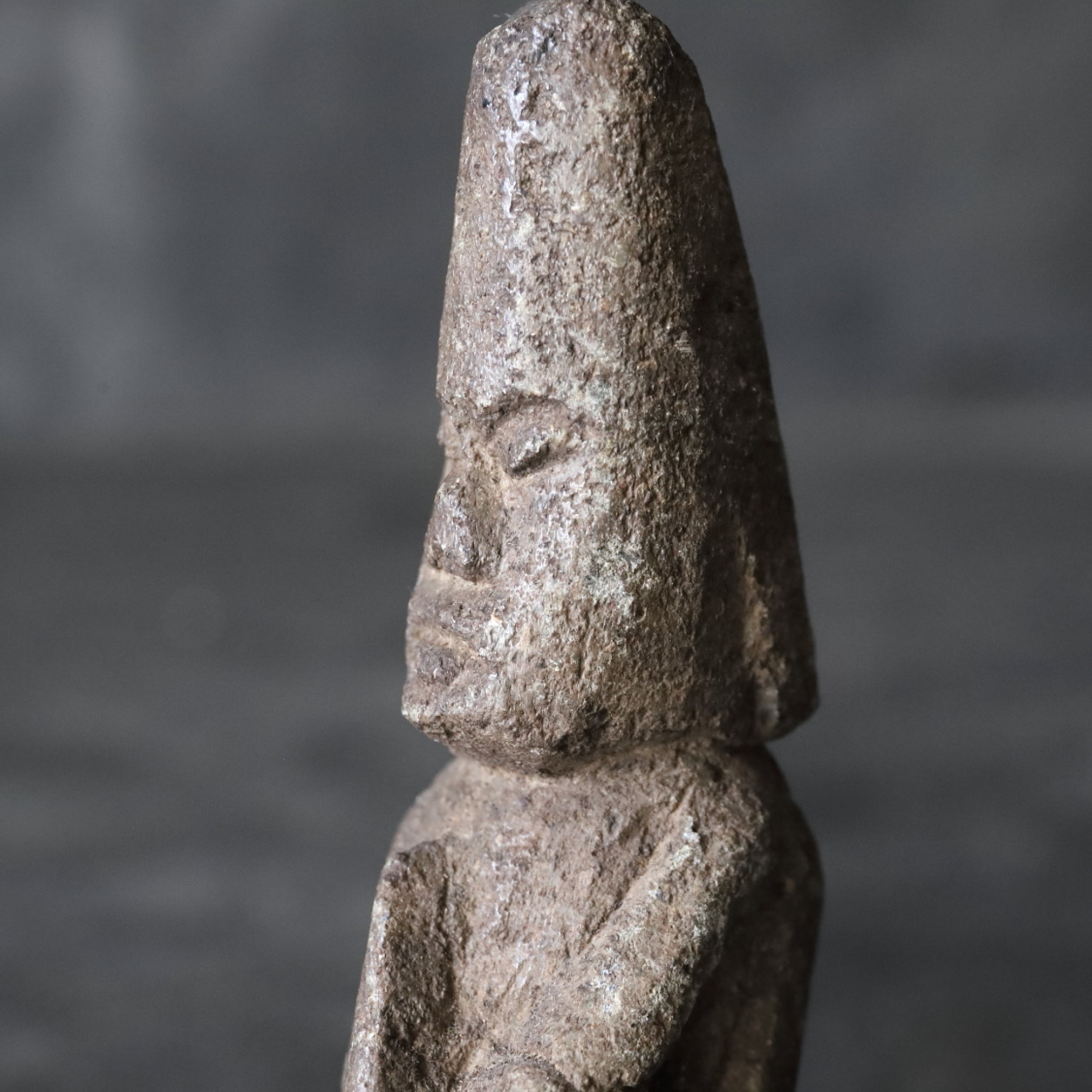STEINERNE MENSCHENFIGUR, Joseon-Dynastie(1392–1897 n. Chr.)