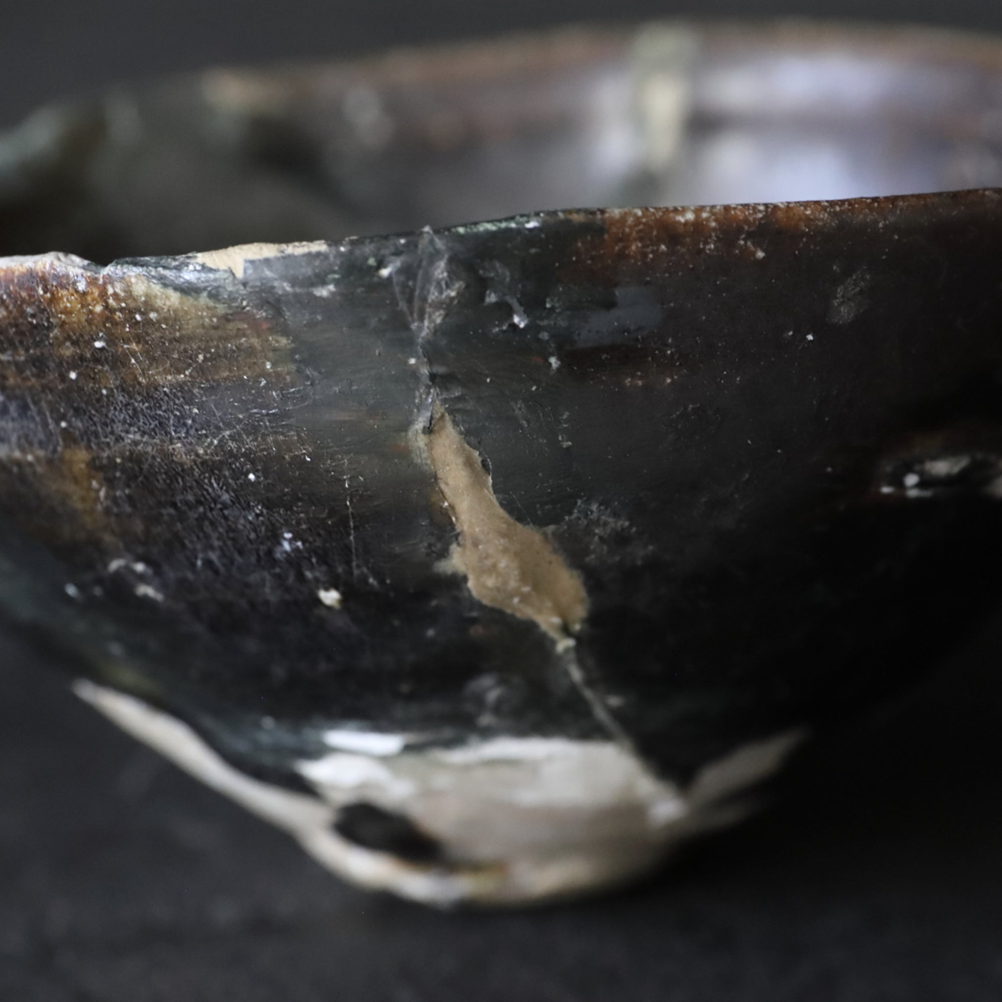 TEA BOWL, Ko-Mino, iron-glazed, Muromachi Period(1336–1573CE)