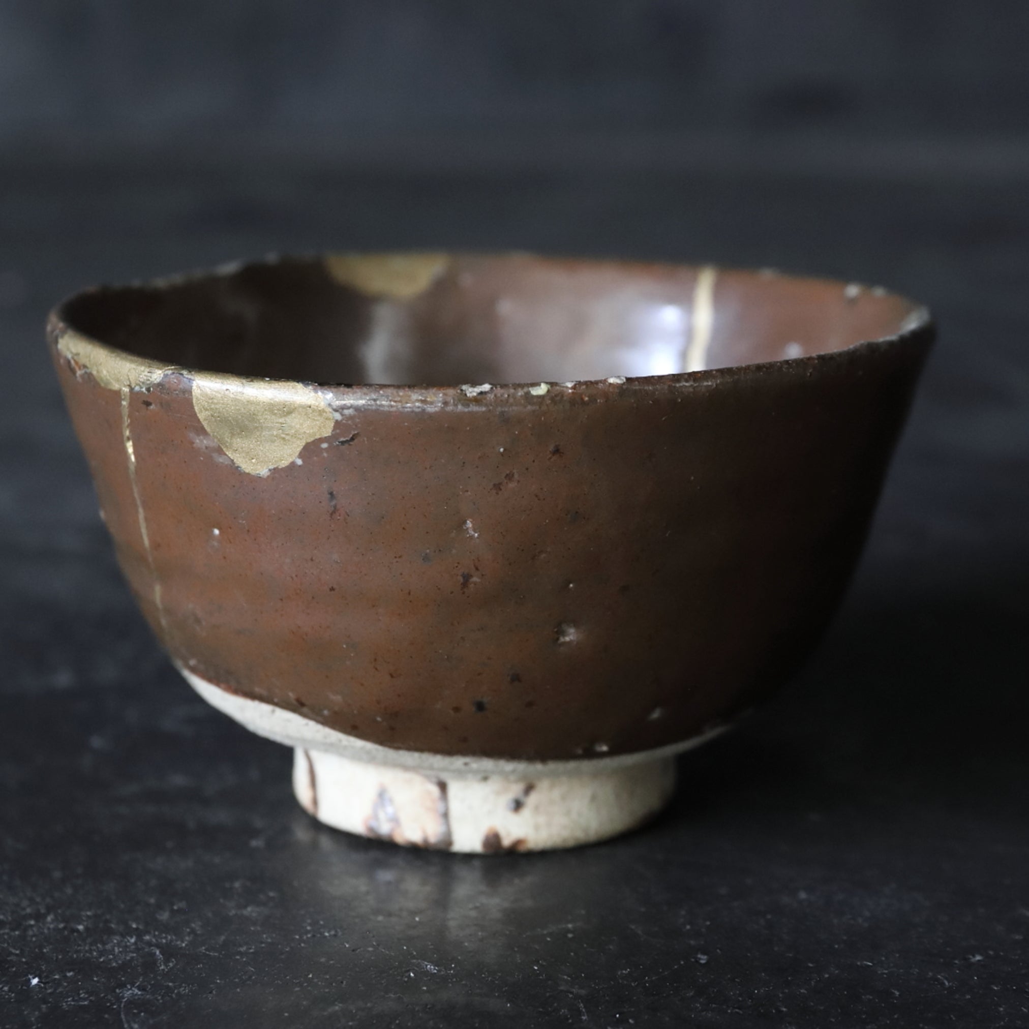 TAZÓN DE TÉ, Ko-Seto, vidriado de hierro, Período Muromachi(1336–1573 d. C.)