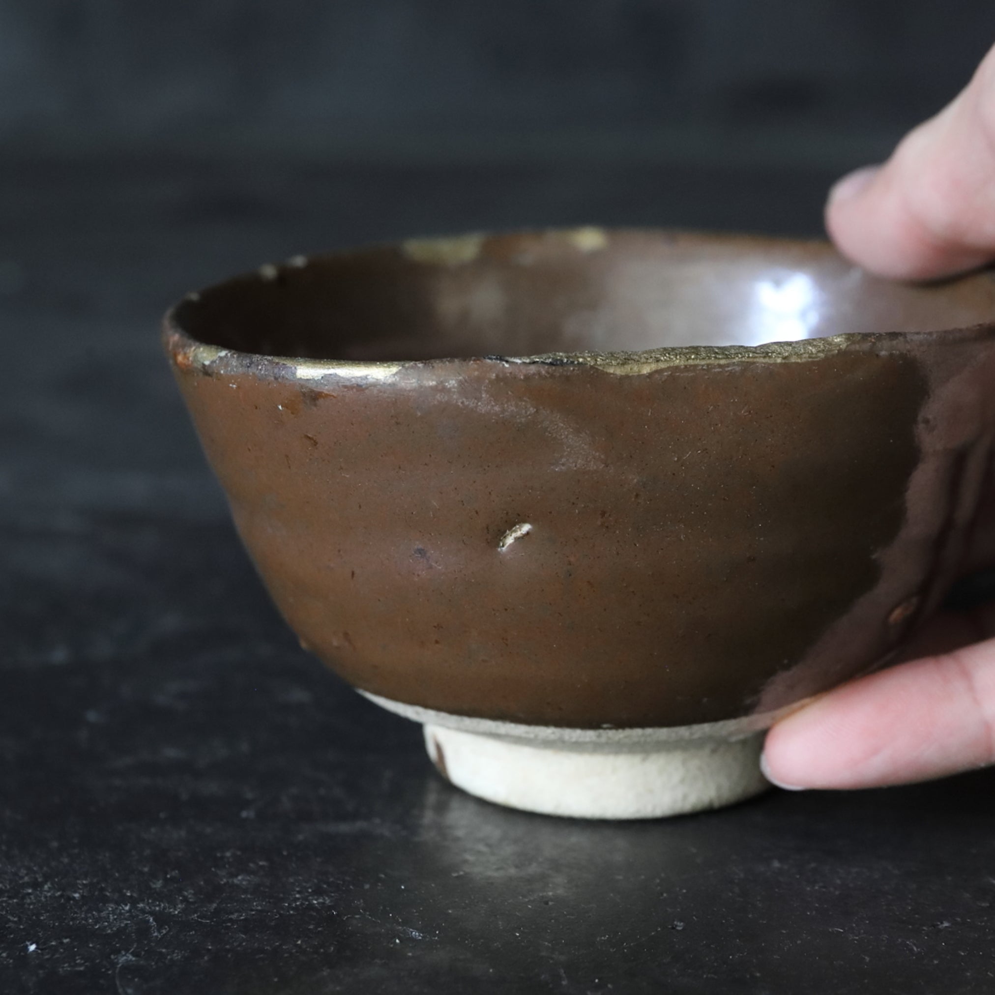 TAZÓN DE TÉ, Ko-Seto, vidriado de hierro, Período Muromachi(1336–1573 d. C.)