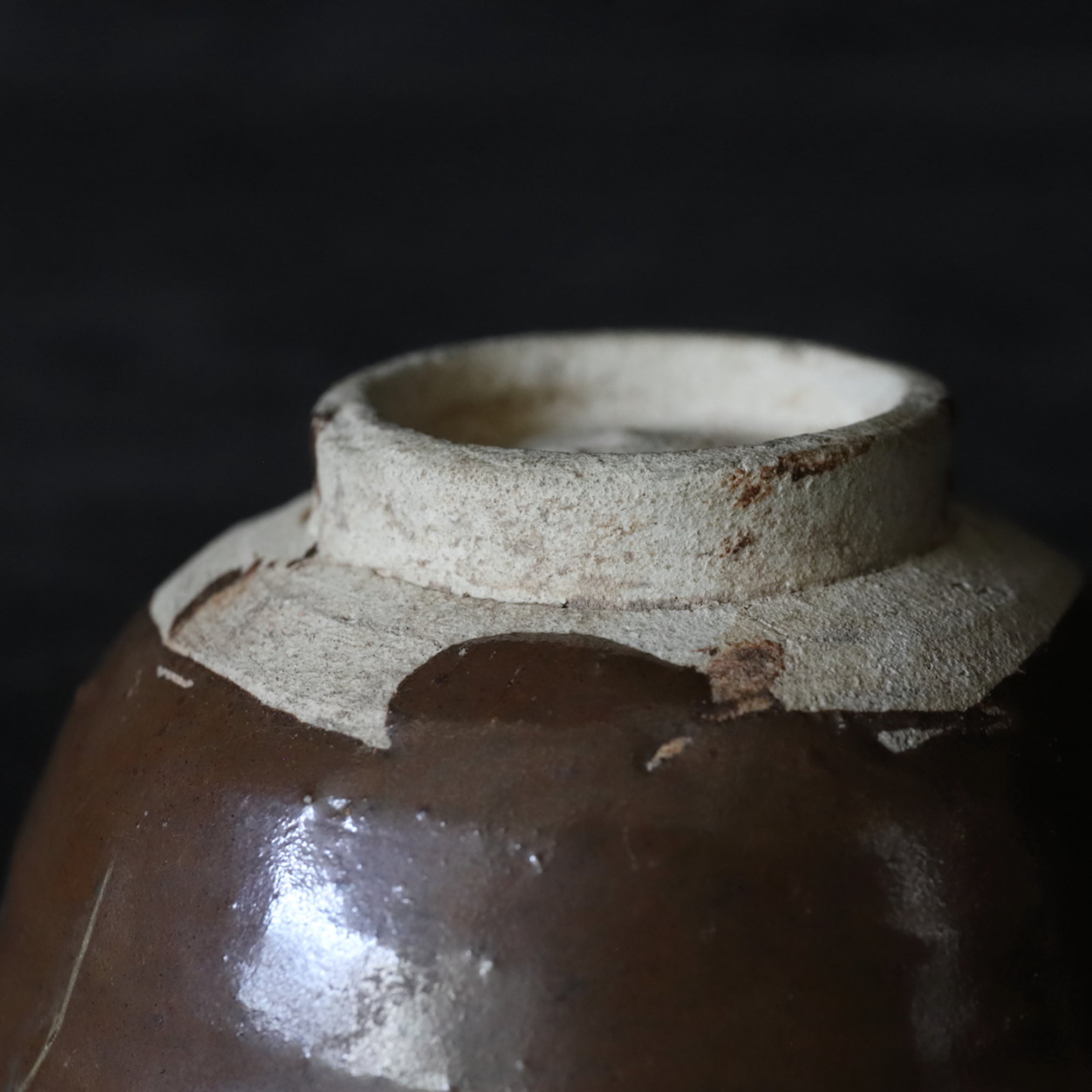 TAZÓN DE TÉ, Ko-Seto, vidriado de hierro, Período Muromachi(1336–1573 d. C.)
