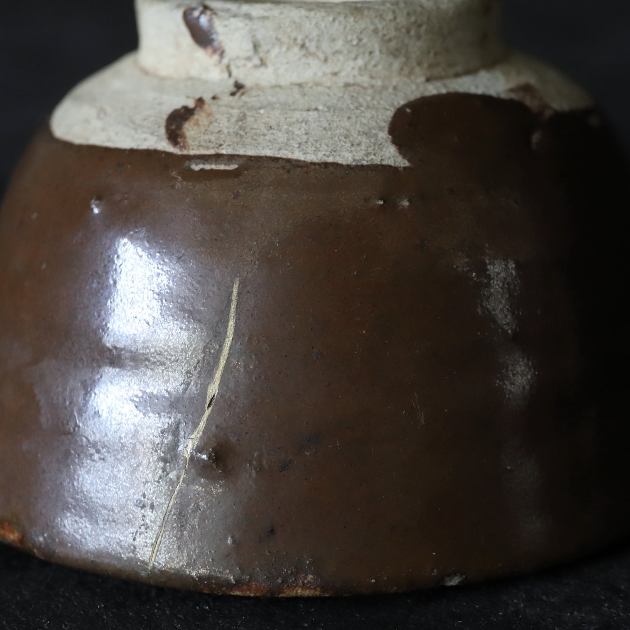 TAZÓN DE TÉ, Ko-Seto, vidriado de hierro, Período Muromachi(1336–1573 d. C.)