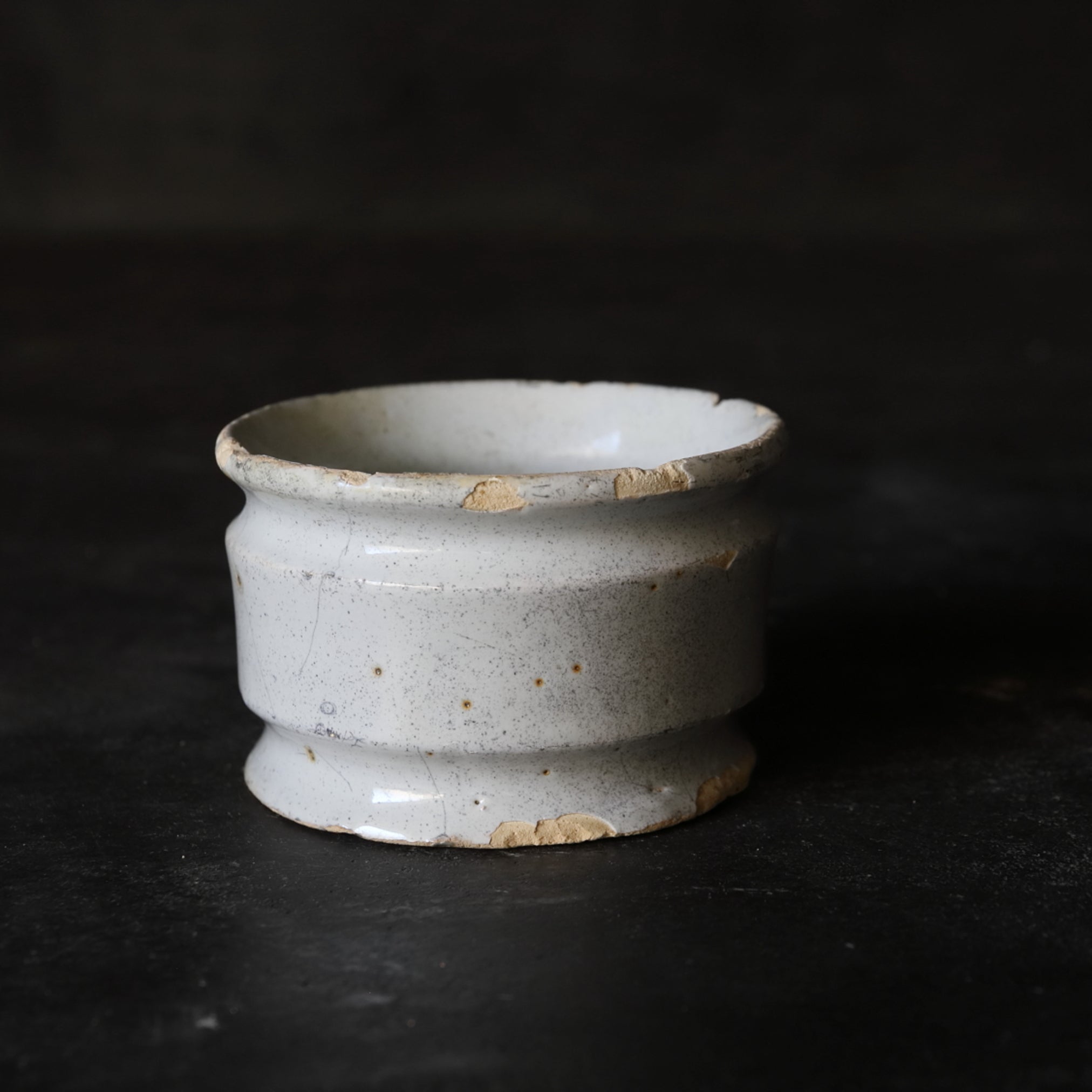 KLEINES GEFÄSS, Delfter Ware, weiß glasiert, 3, Niederländische Antiquität, Frühe Neuzeit(16.–19. Jahrhundert)