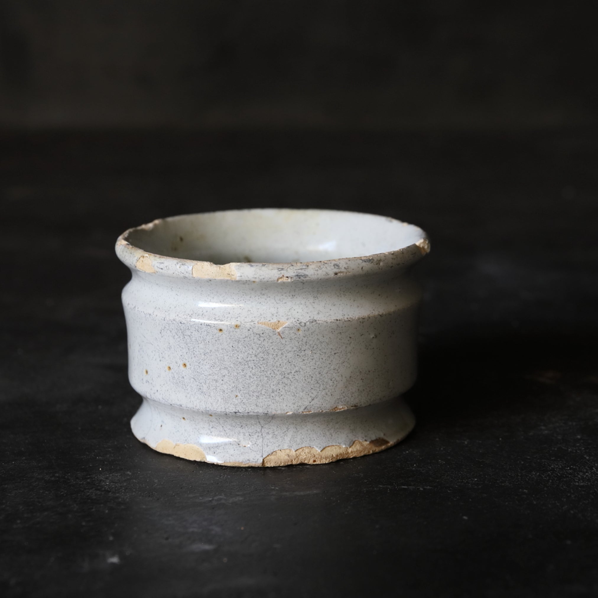 KLEINES GEFÄSS, Delfter Ware, weiß glasiert, 3, Niederländische Antiquität, Frühe Neuzeit(16.–19. Jahrhundert)