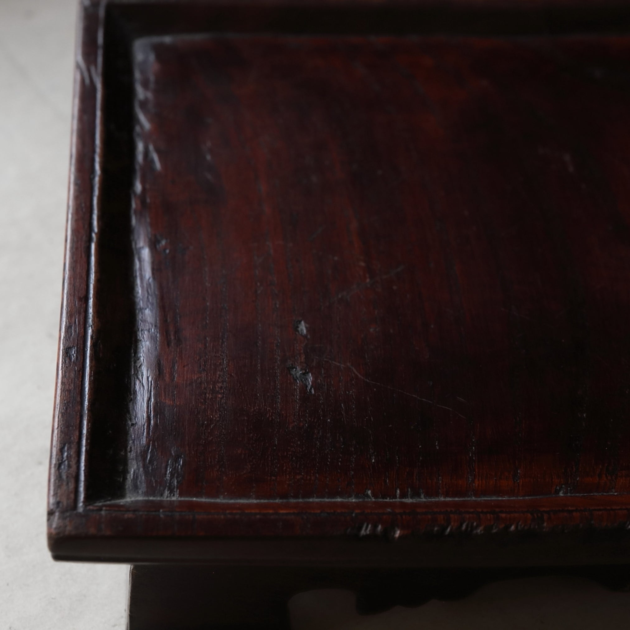 SOPORTE PARA OFRENDAS DE MADERA, a1, Dinastía Joseon(1392–1897 d. C.)