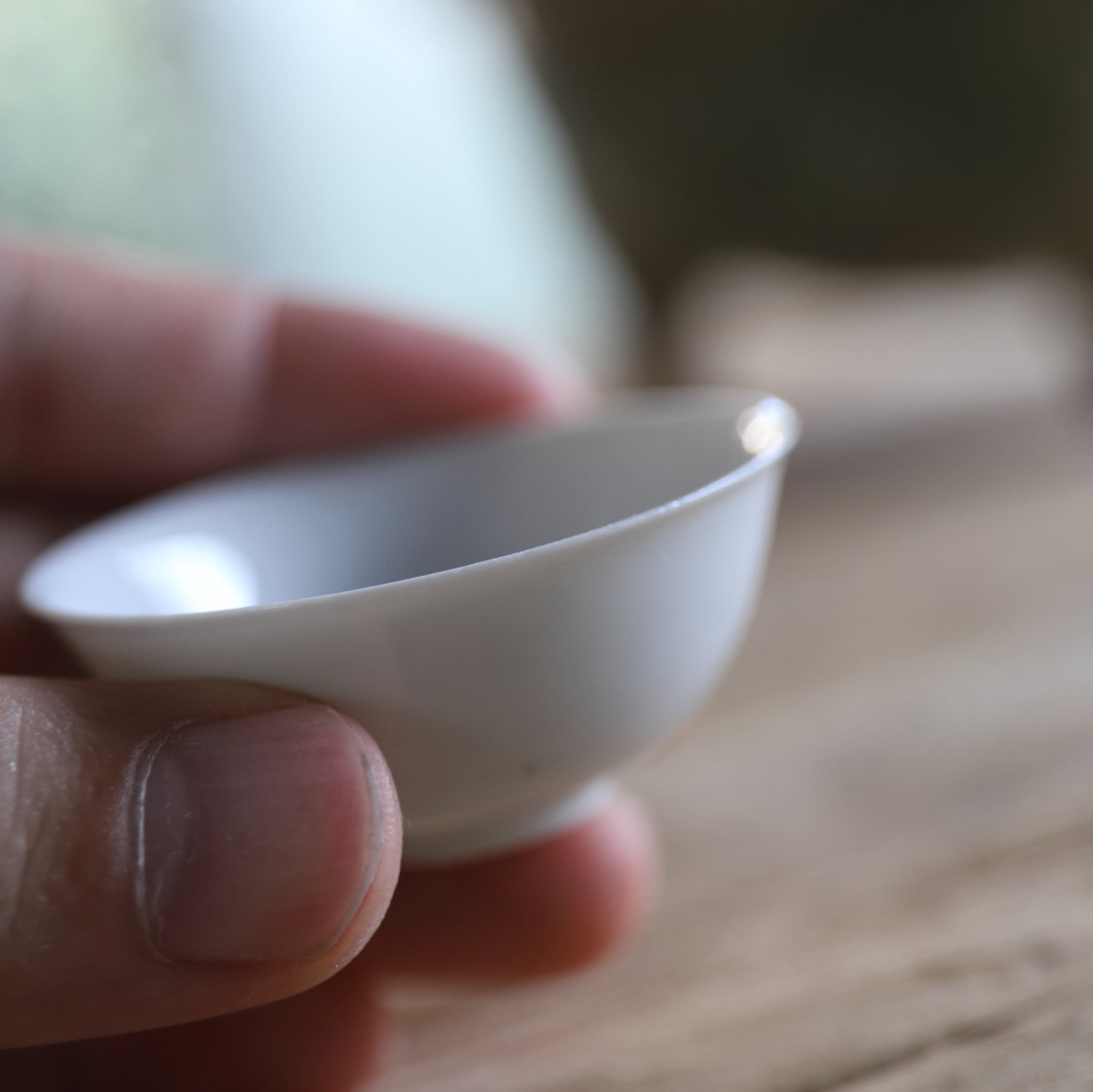 DÜNNE HALBMONDFÖRMIGE TEETASSE, Weißporzellan, 5er-set, x6, set, Gegenwart(ab dem 20. Jahrhundert)