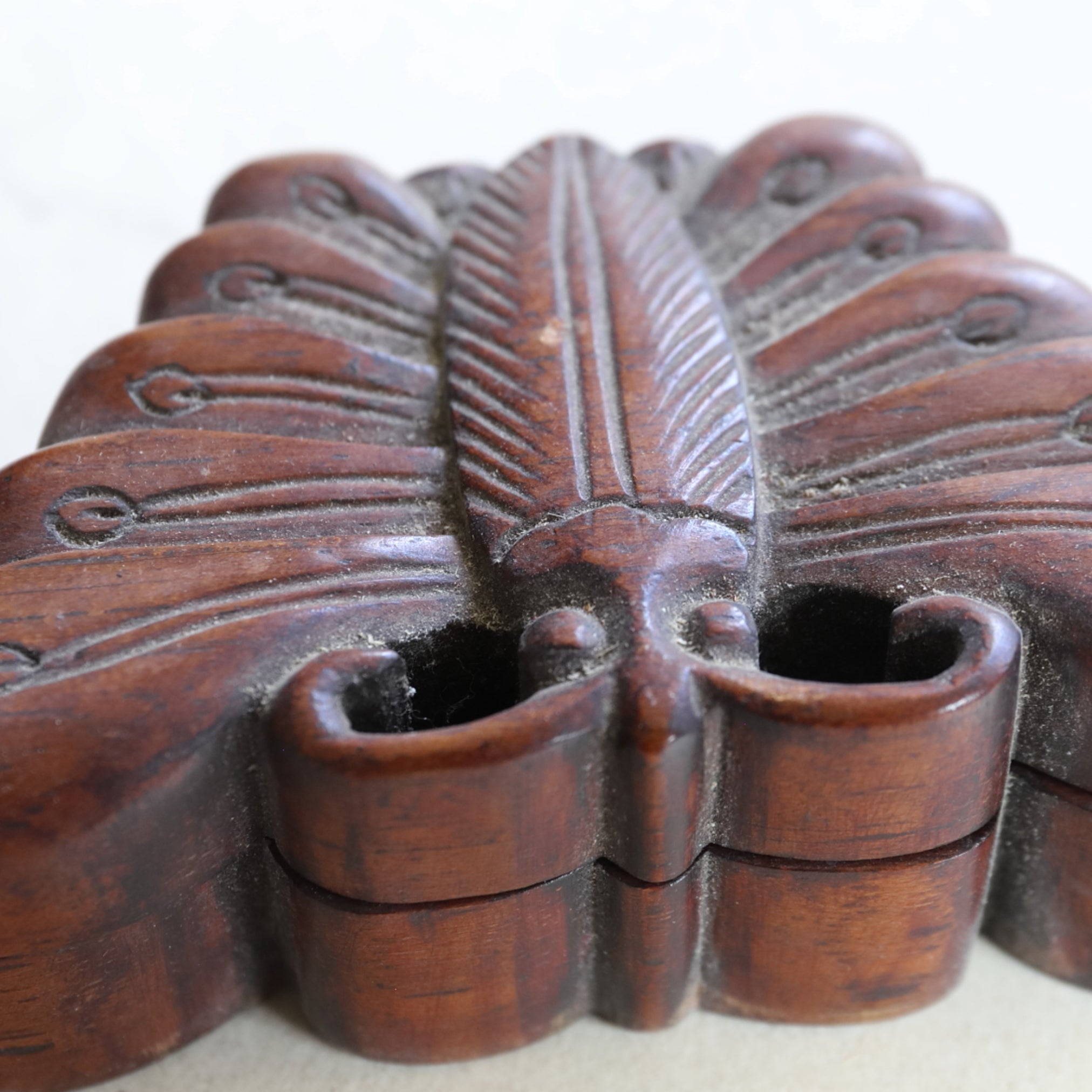 BUTTERFLY-SHAPED WOODEN INCENSE CONTAINER, a2, Joseon Dynasty(1392–1897CE)
